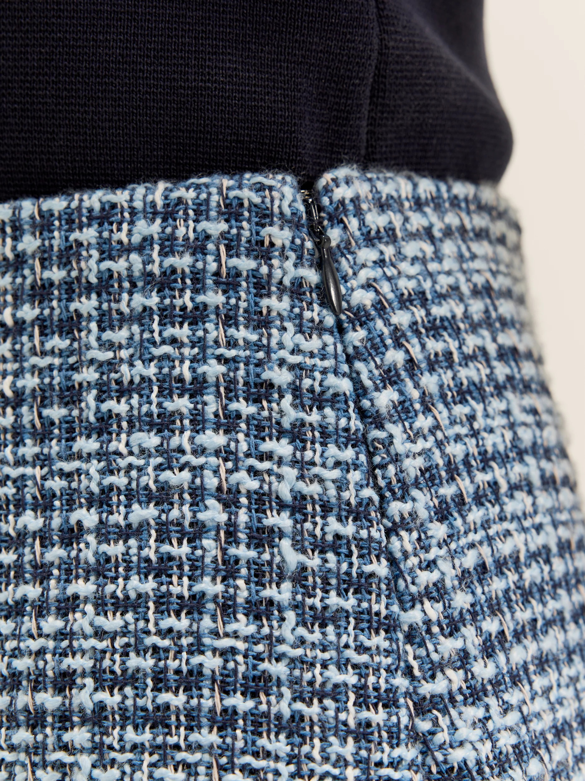 Anais Tweed Skirt - Image 6