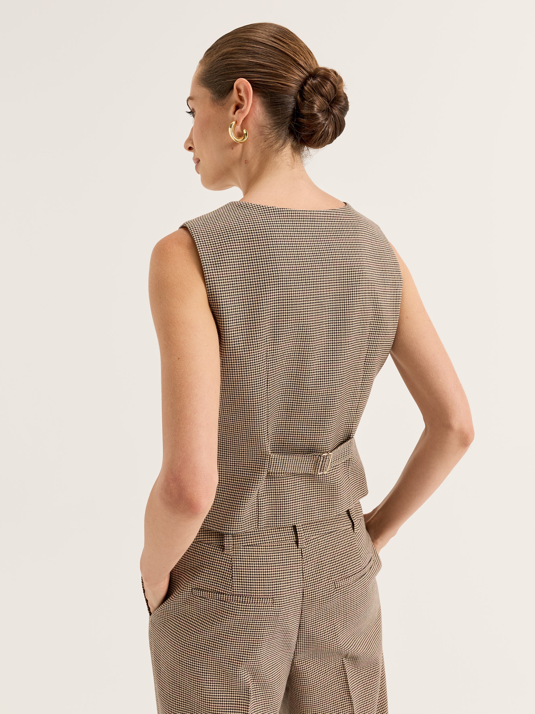 Annie Check Vest - Image 3