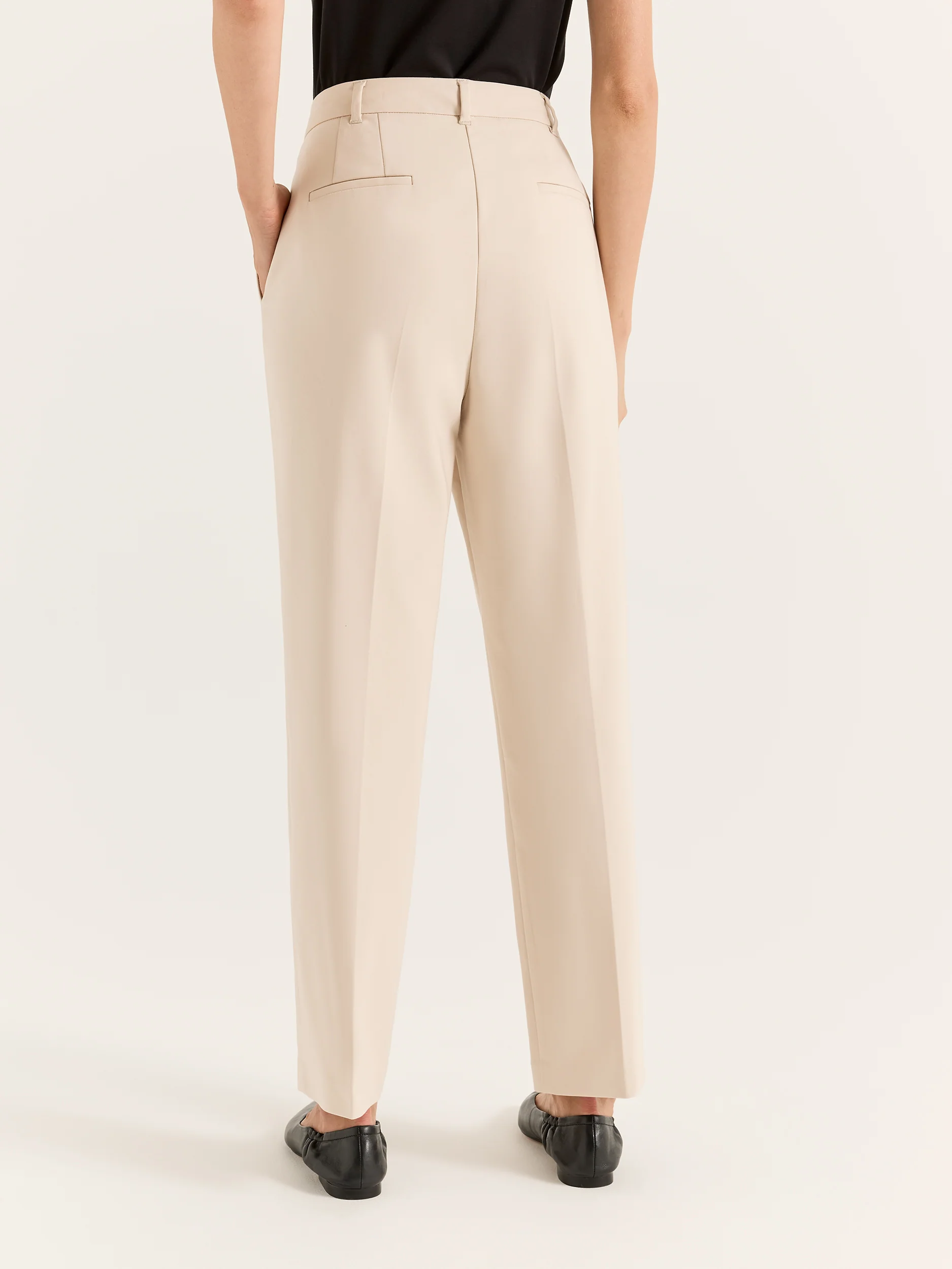 Arianna Pant - Image 5