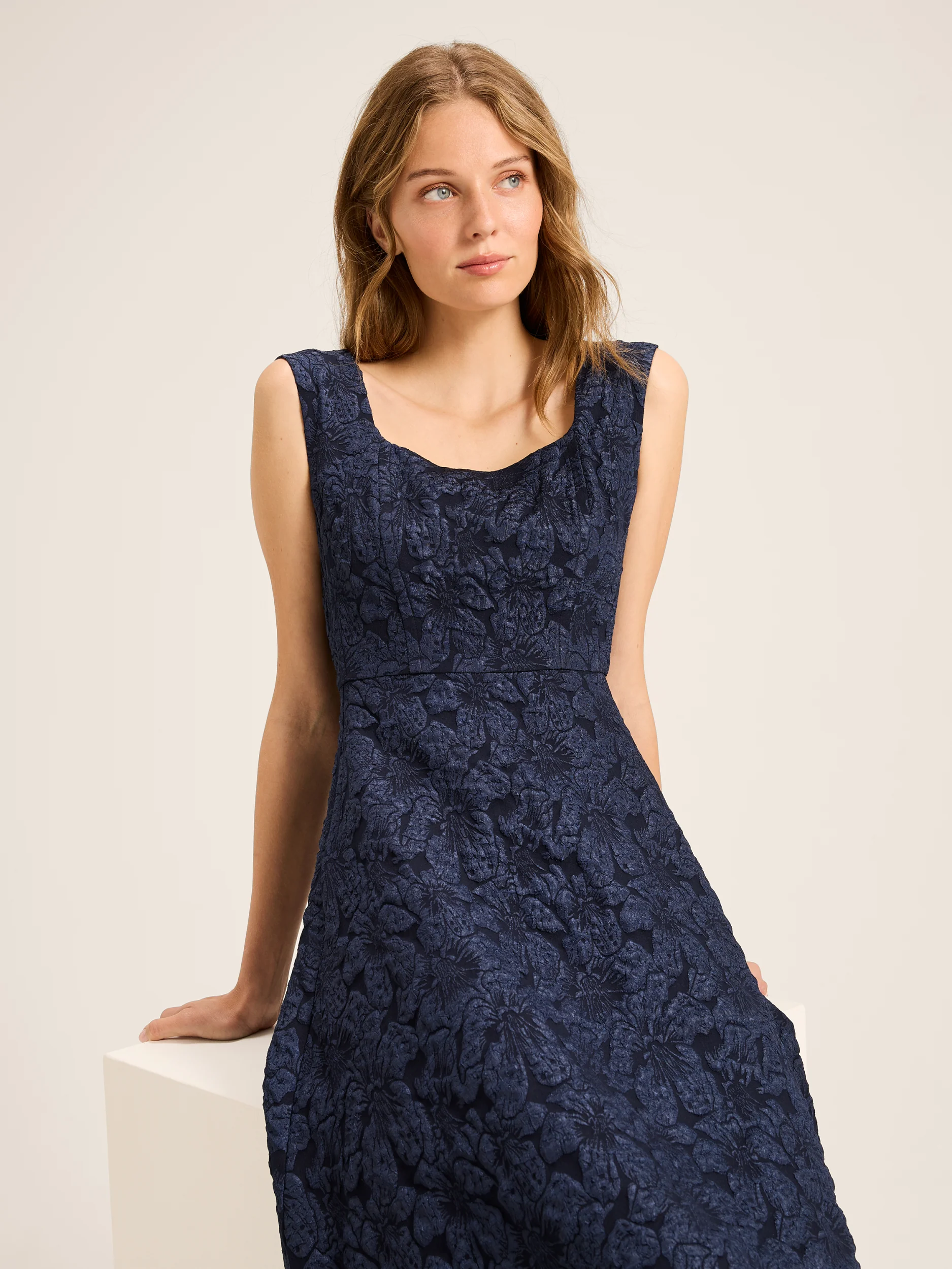 Azalea Midi Dress - Image 5