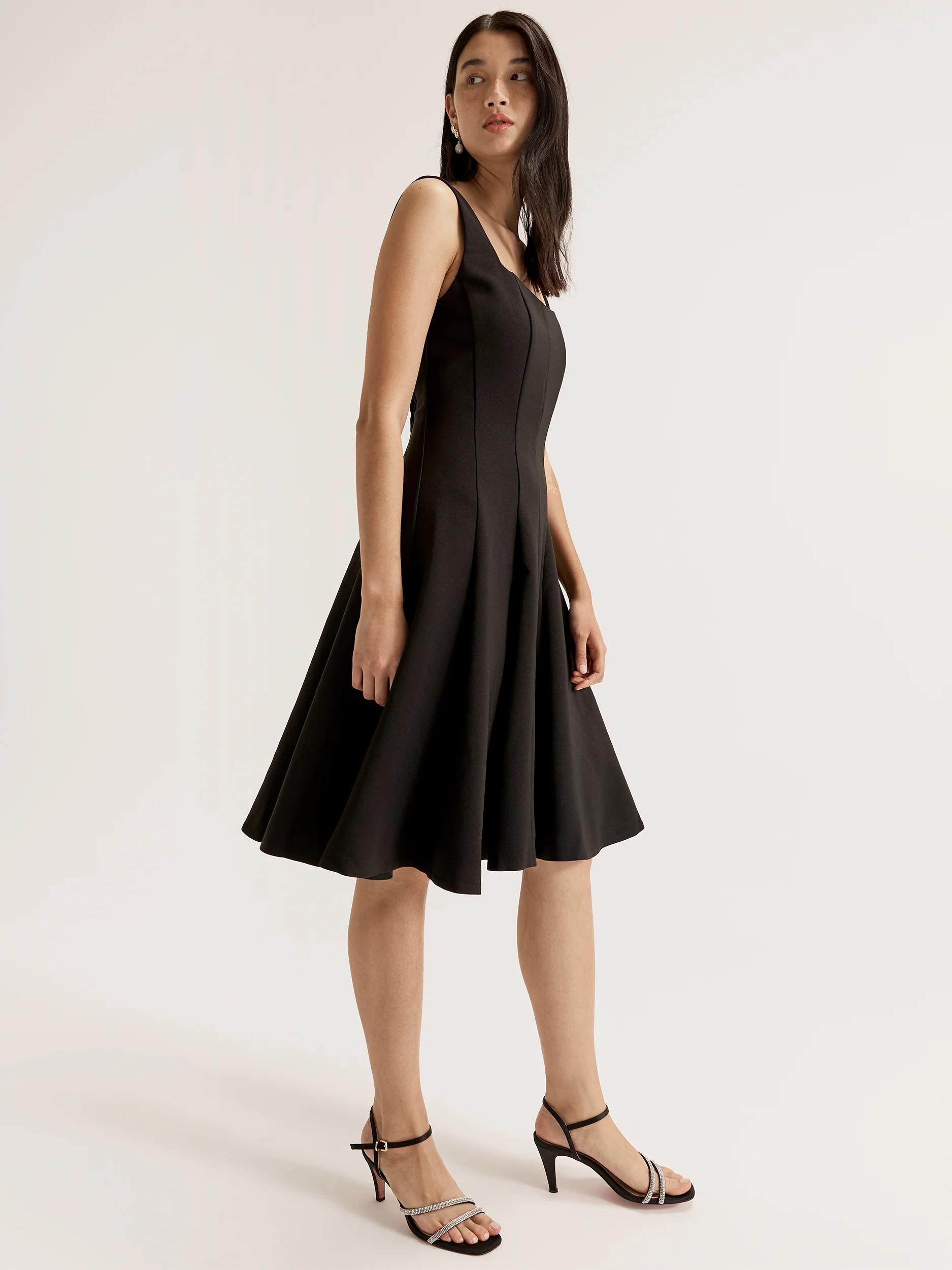 Barcelona Flippy Dress - Image 7