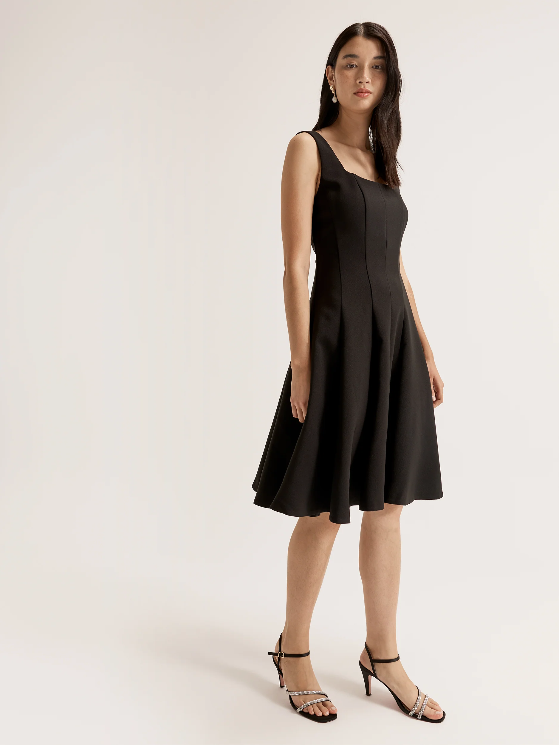 Barcelona Flippy Dress - Image 8