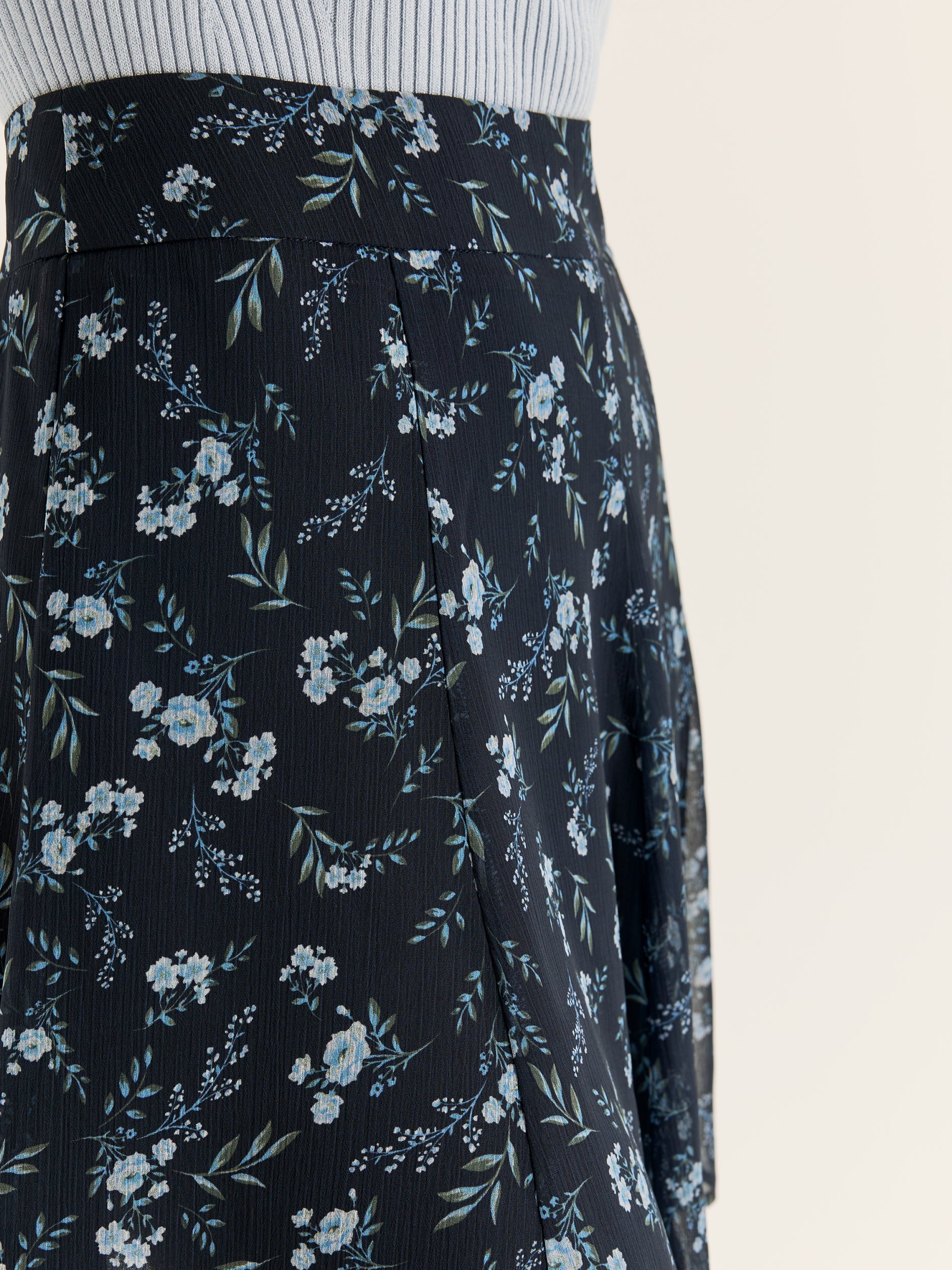 Bluebell Skirt - Image 2