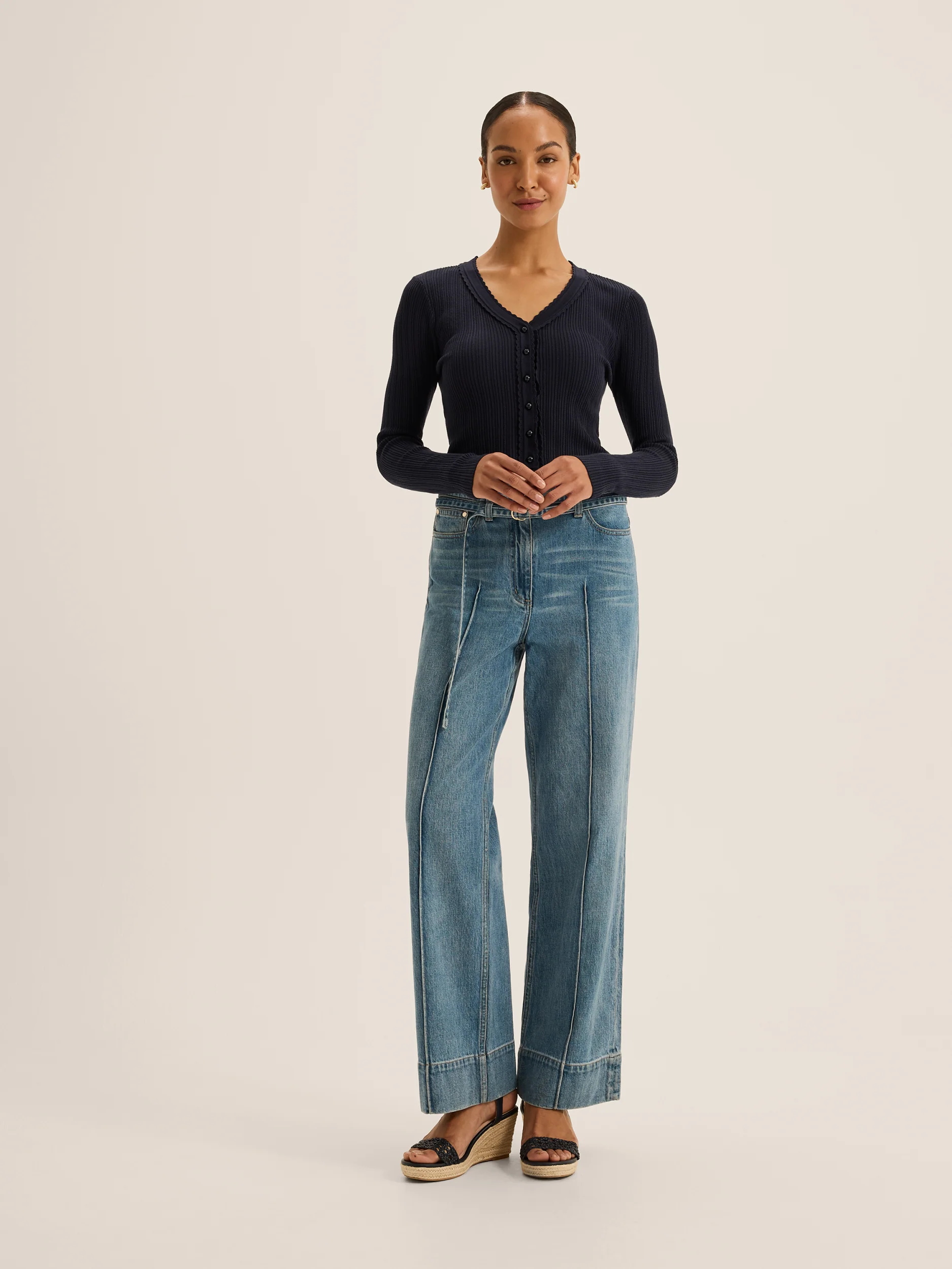 Caitlyn Crop Cardigan - Image 5