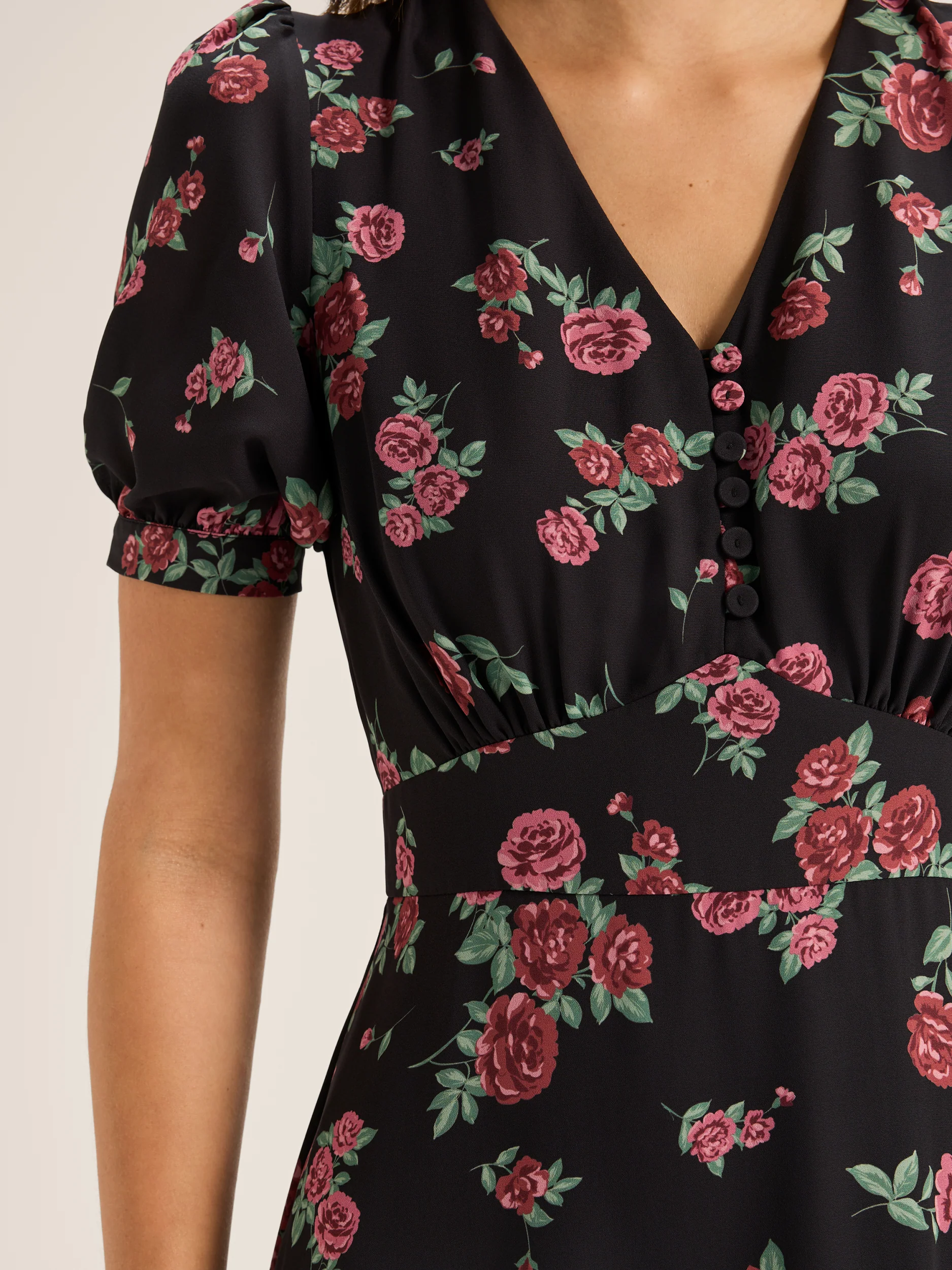 Cameo Midi Dress - Image 4