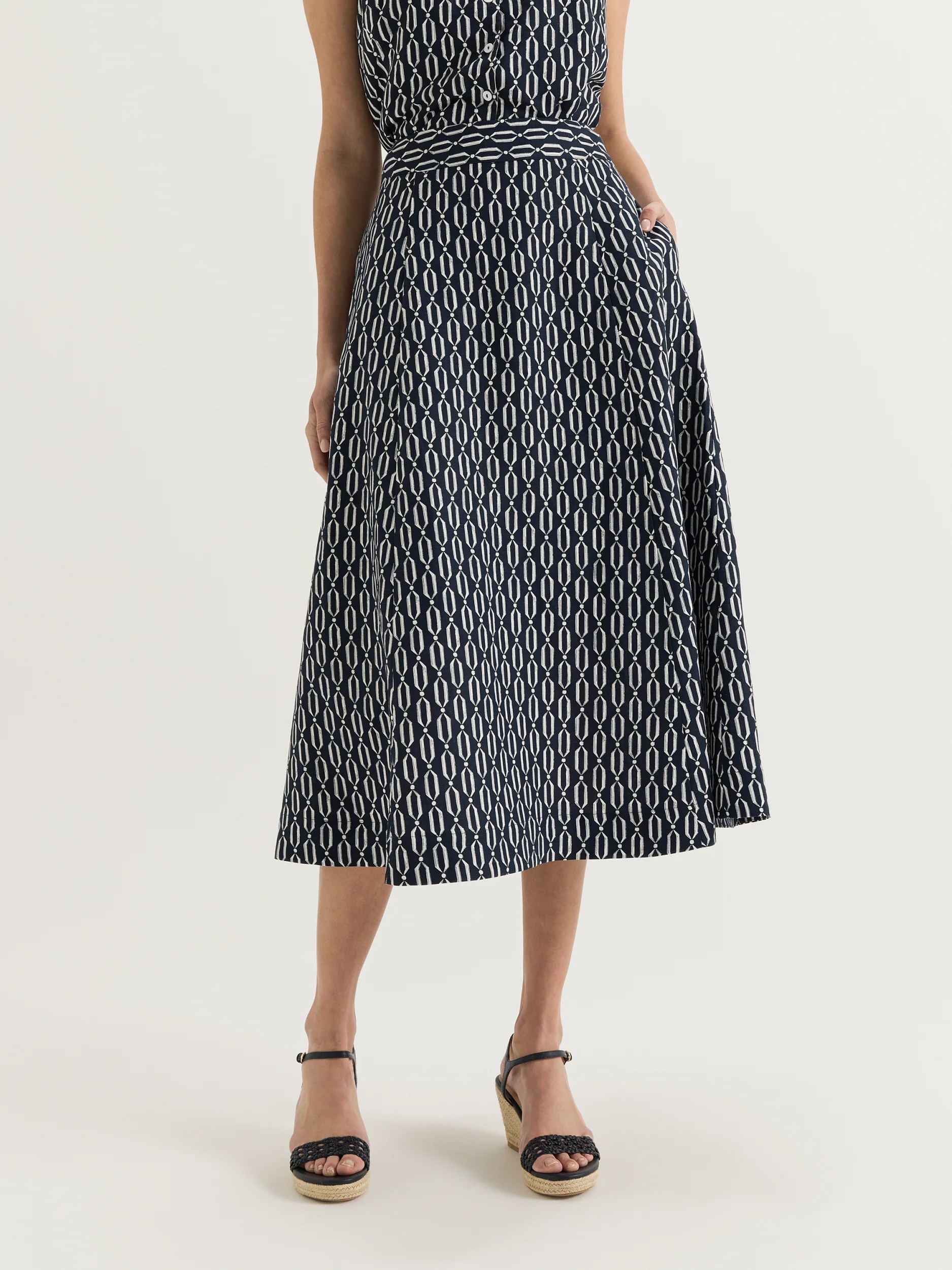 Casa Midi Skirt - Image 3
