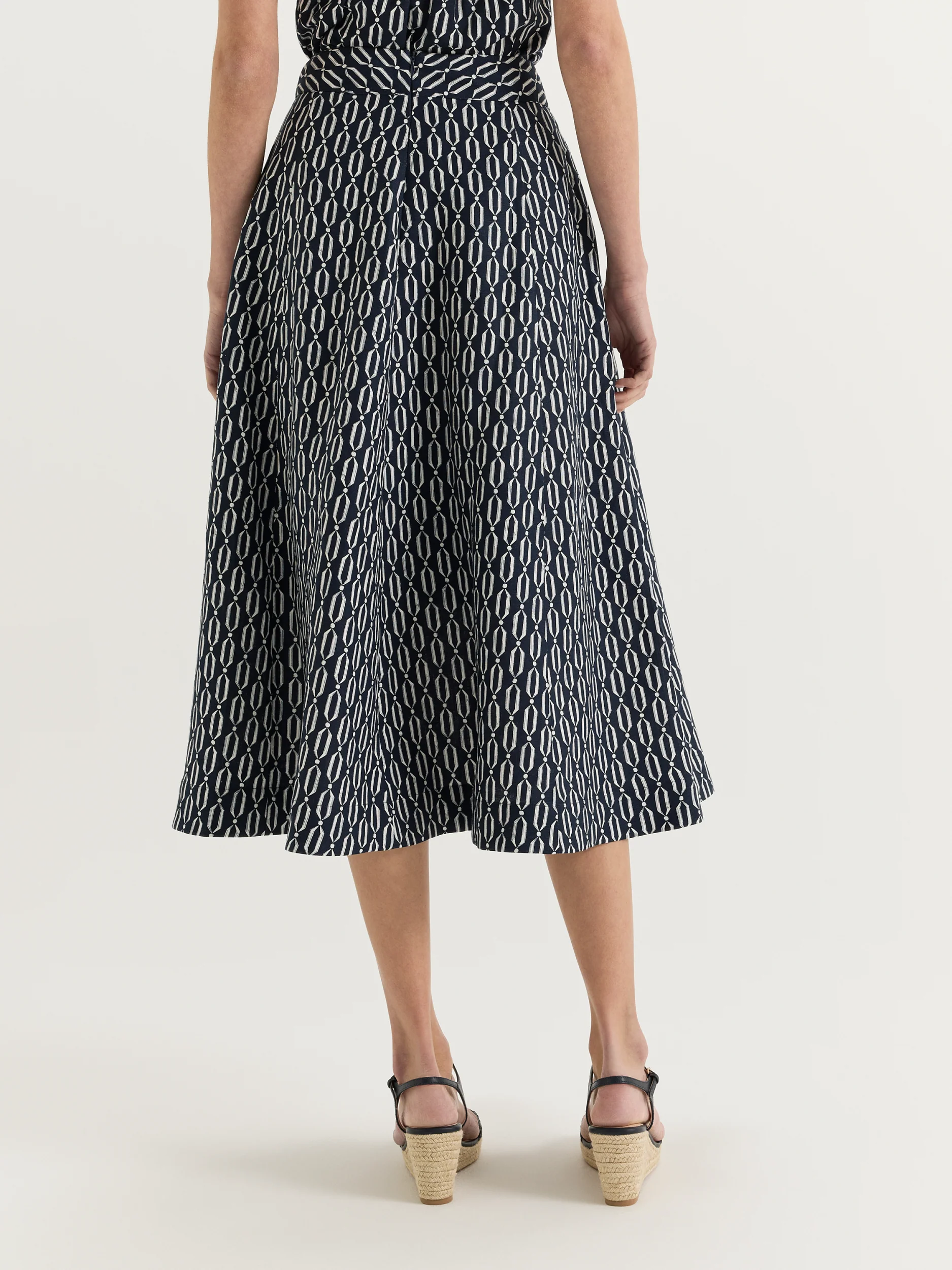 Casa Midi Skirt - Image 5