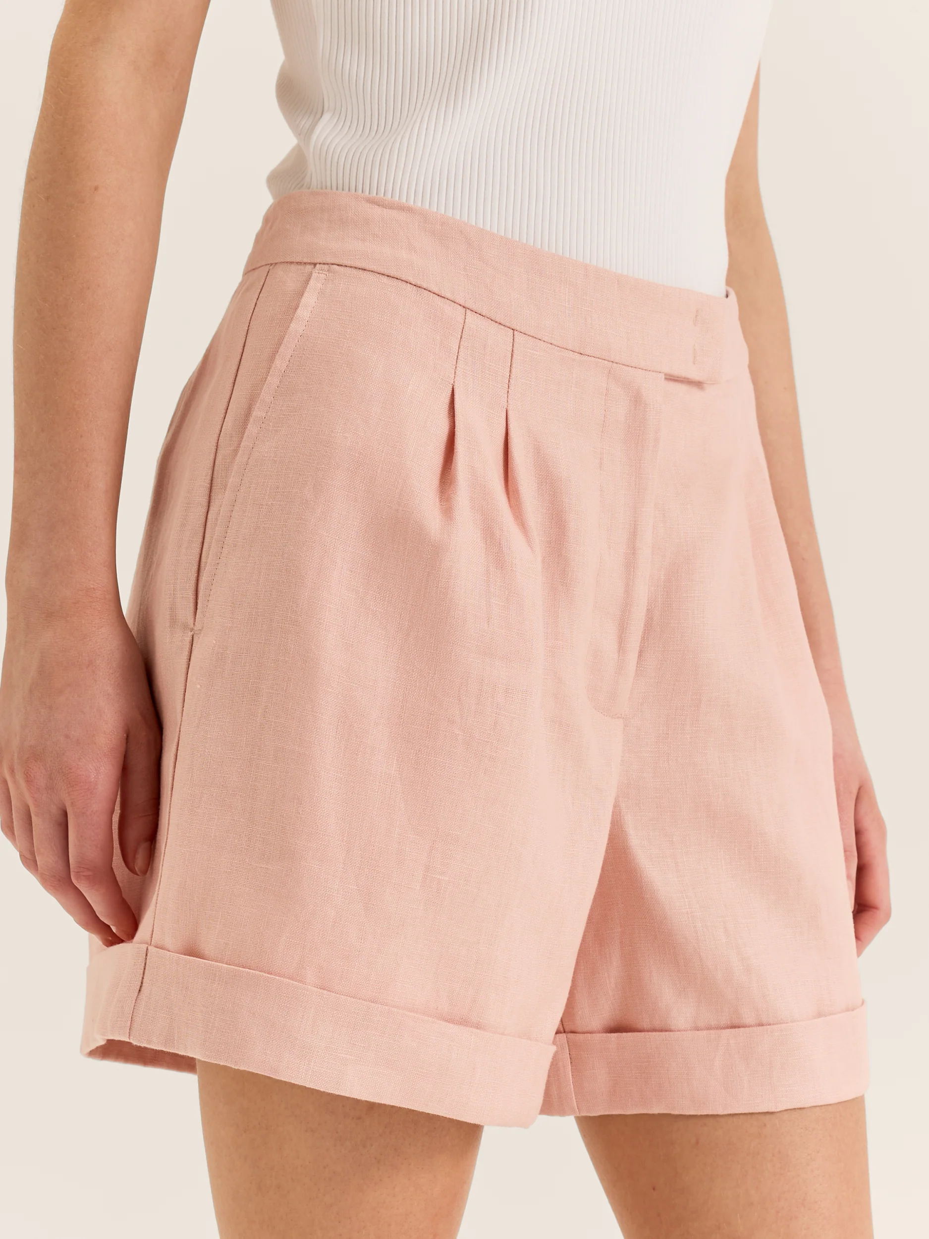 Celine Linen Shorts - Image 4