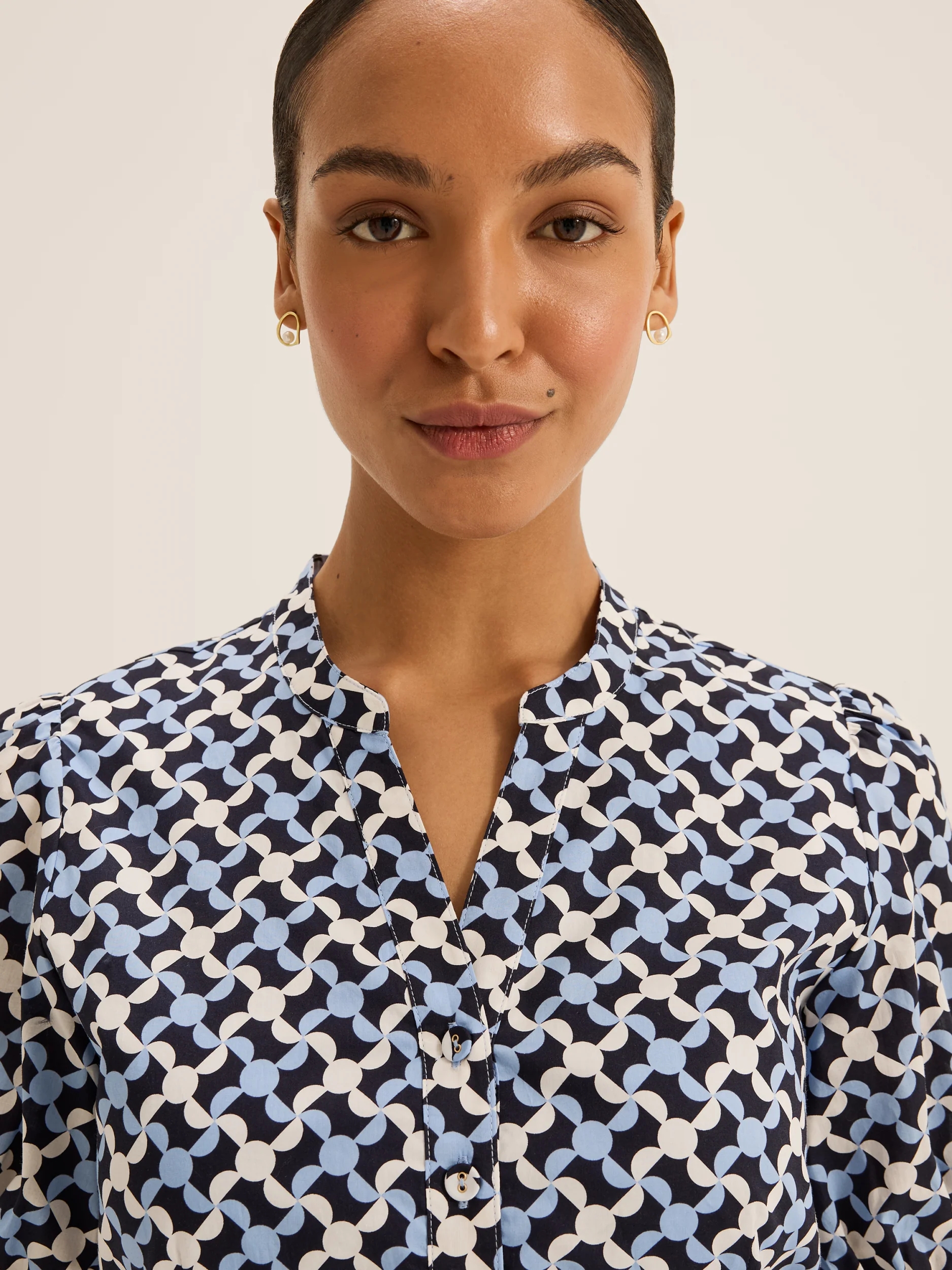 Checkers Puff Sleeve Shirt - Image 4