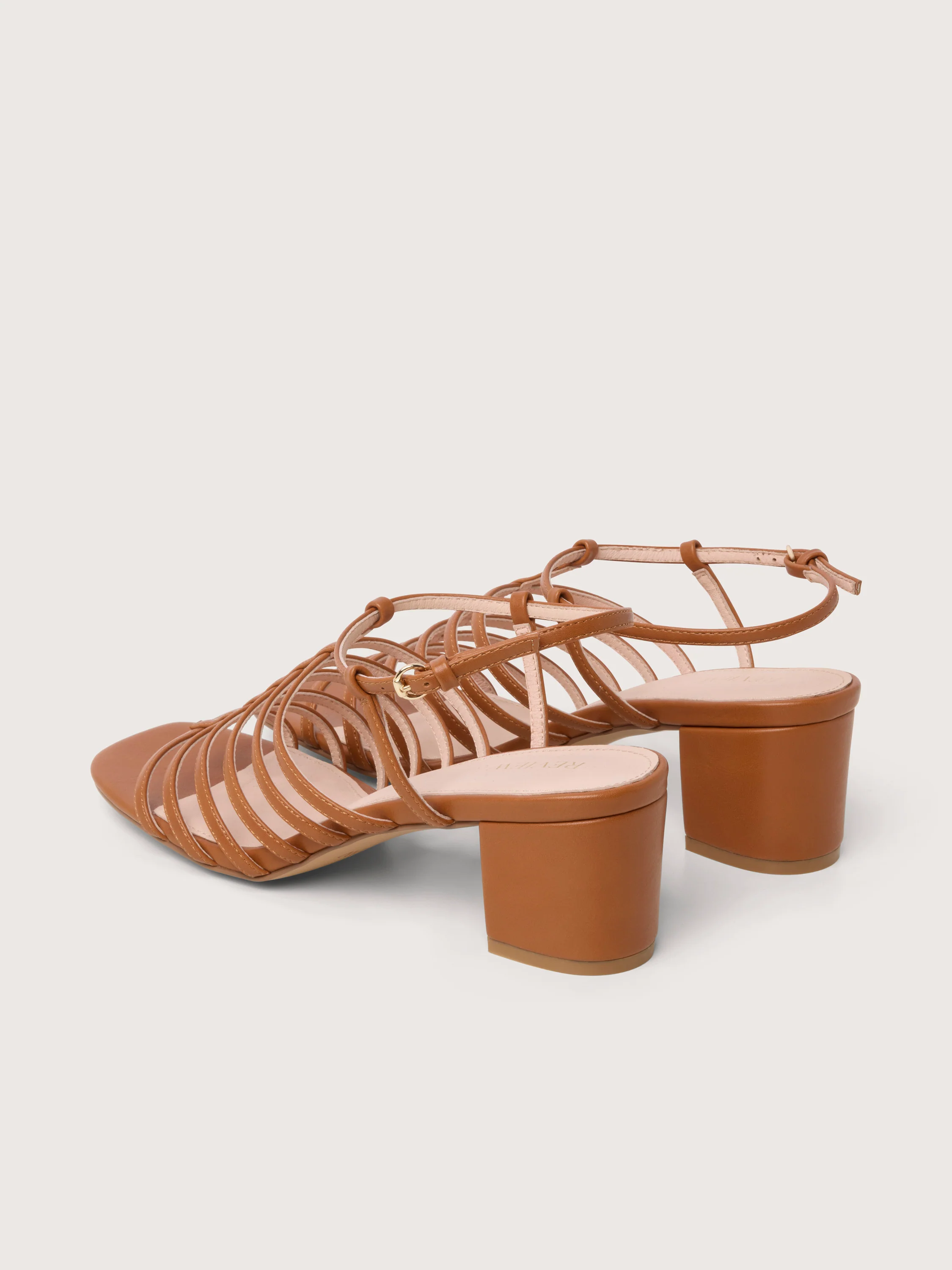 Cynthia Heel - Image 4