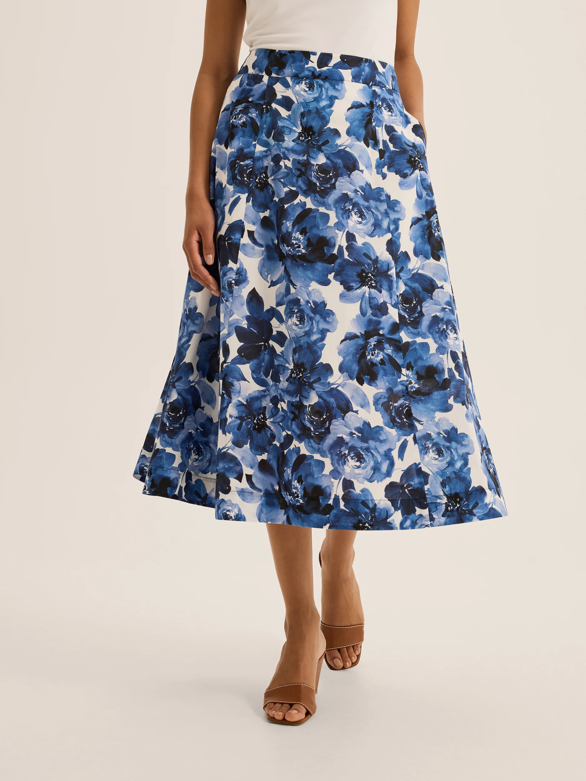 Elizabeth Midi Skirt - Image 6