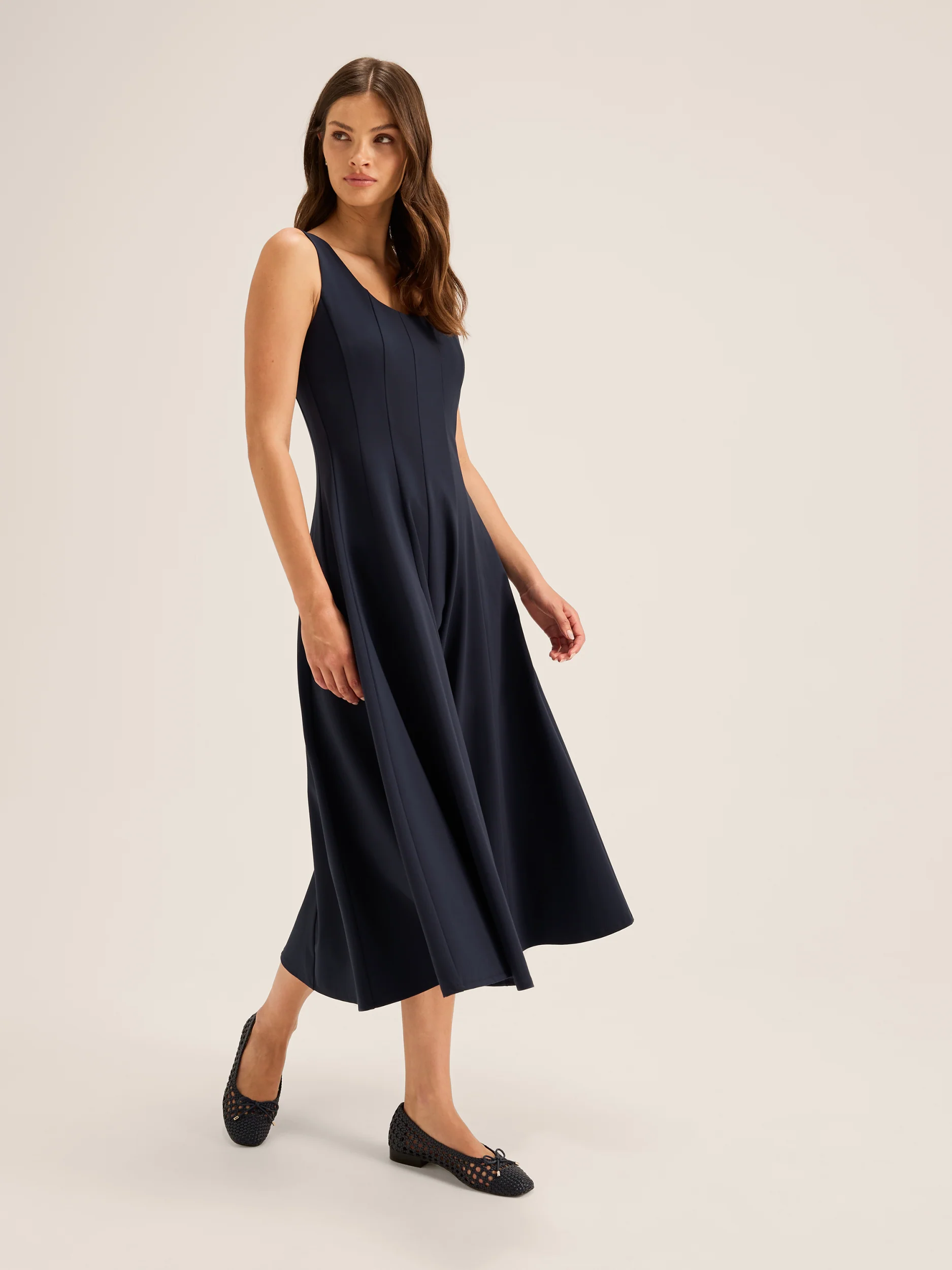 Elodie Midi Dress - Image 4