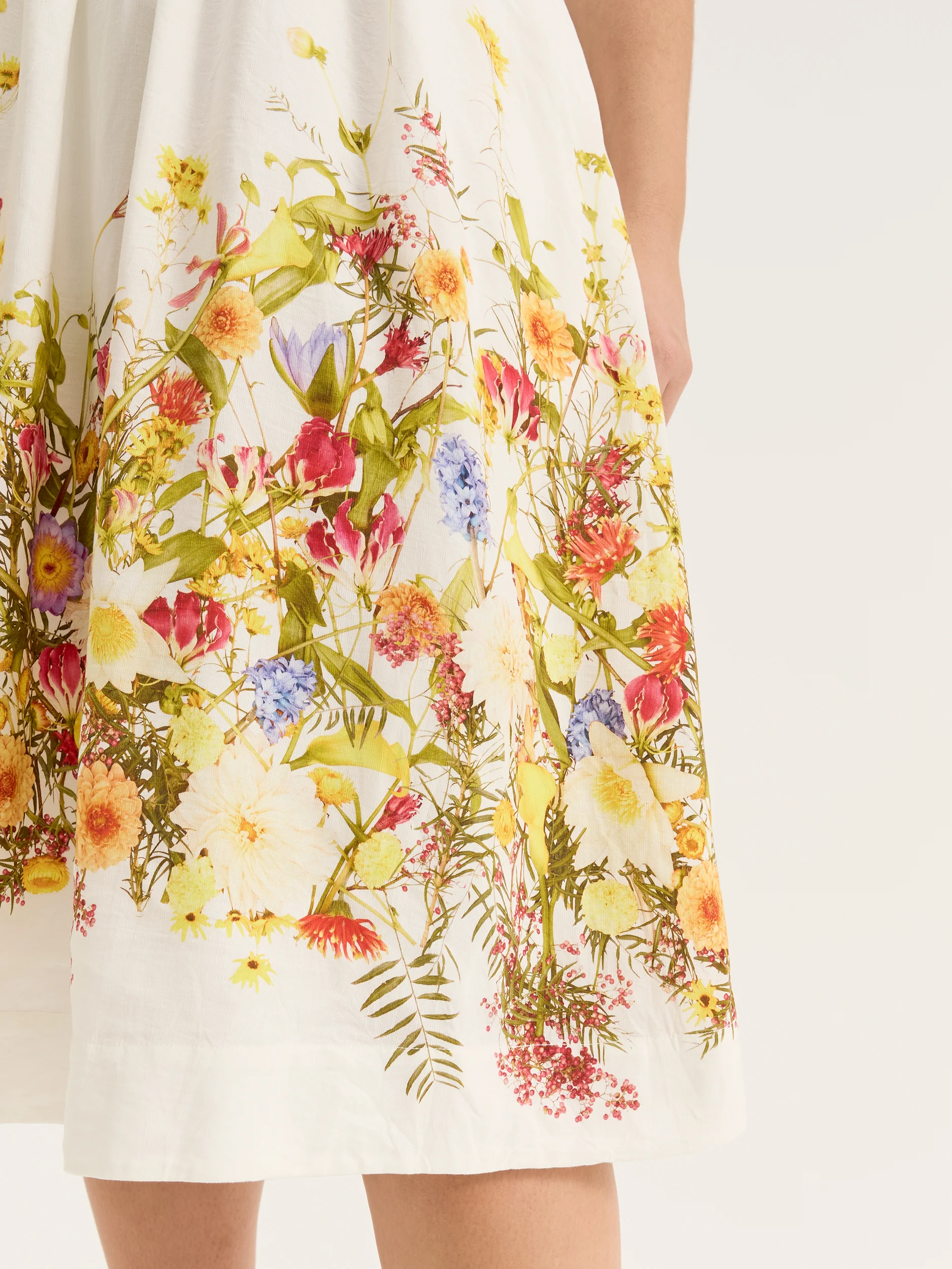 Everlasting Daisy Dress - Image 8
