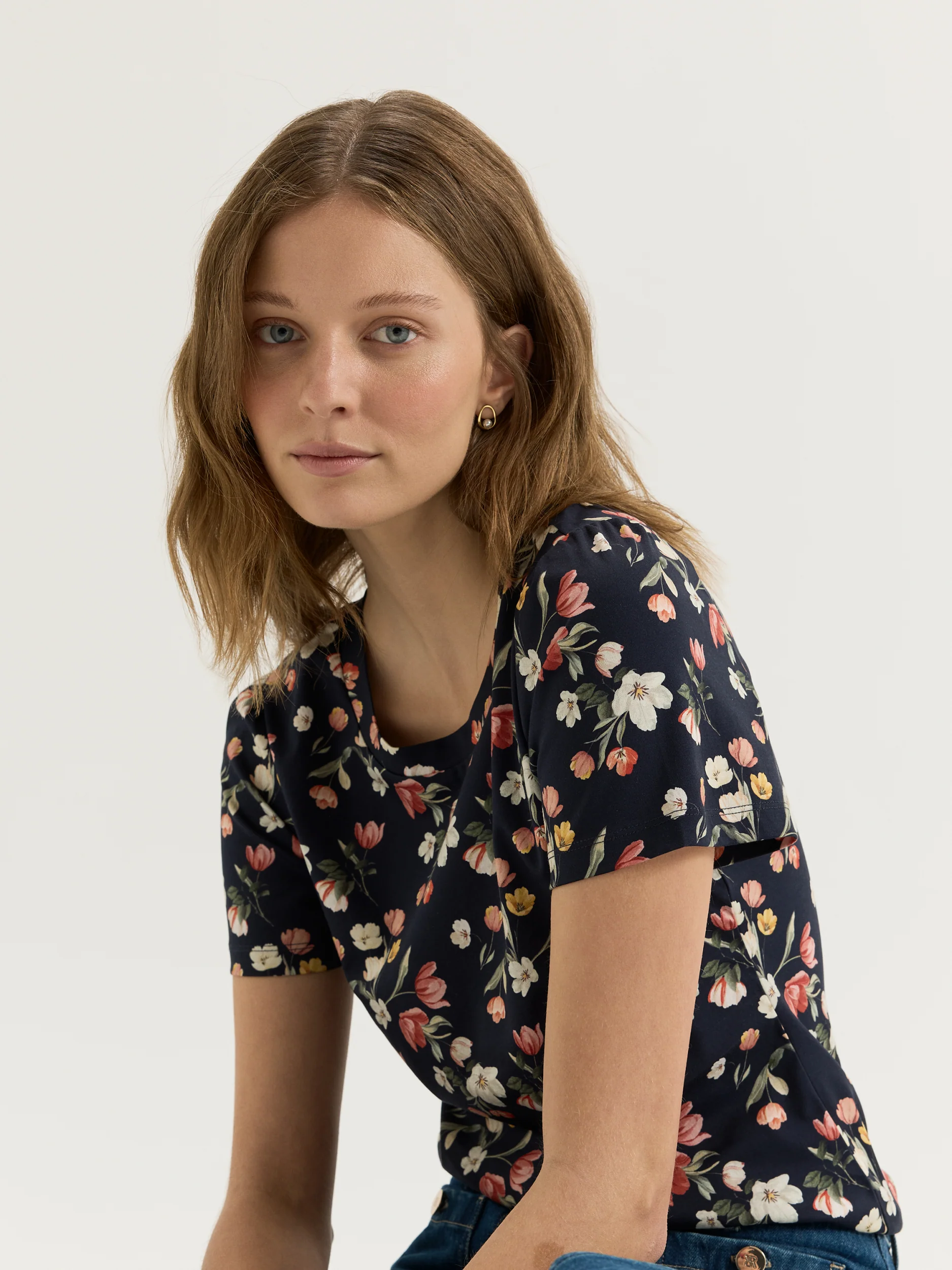 Gardenia Tee - Image 3