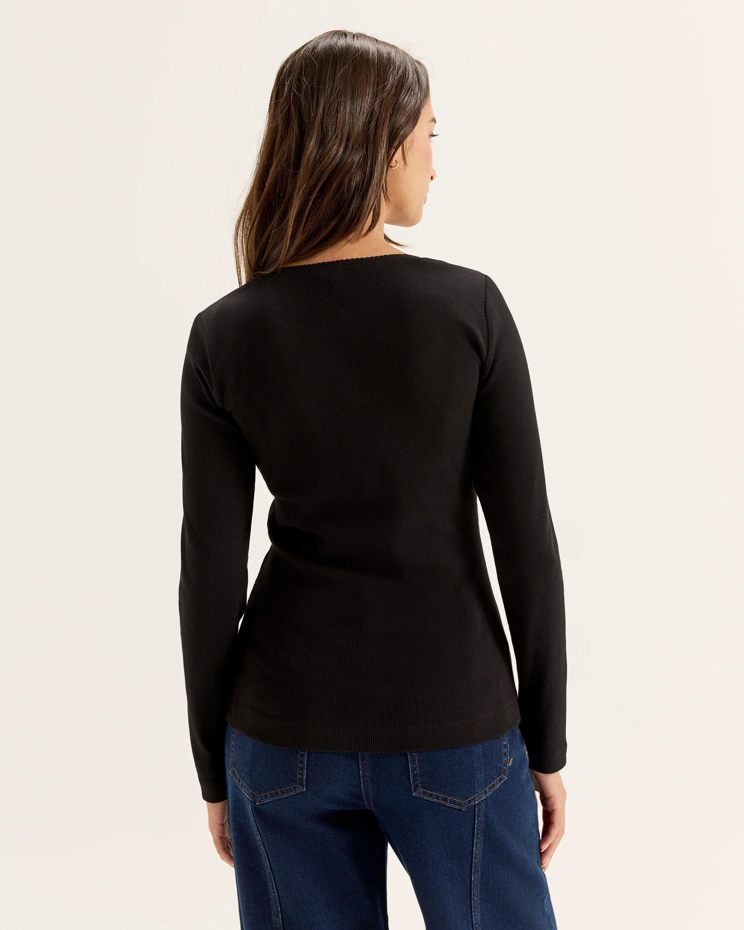 Gia Top - Image 5