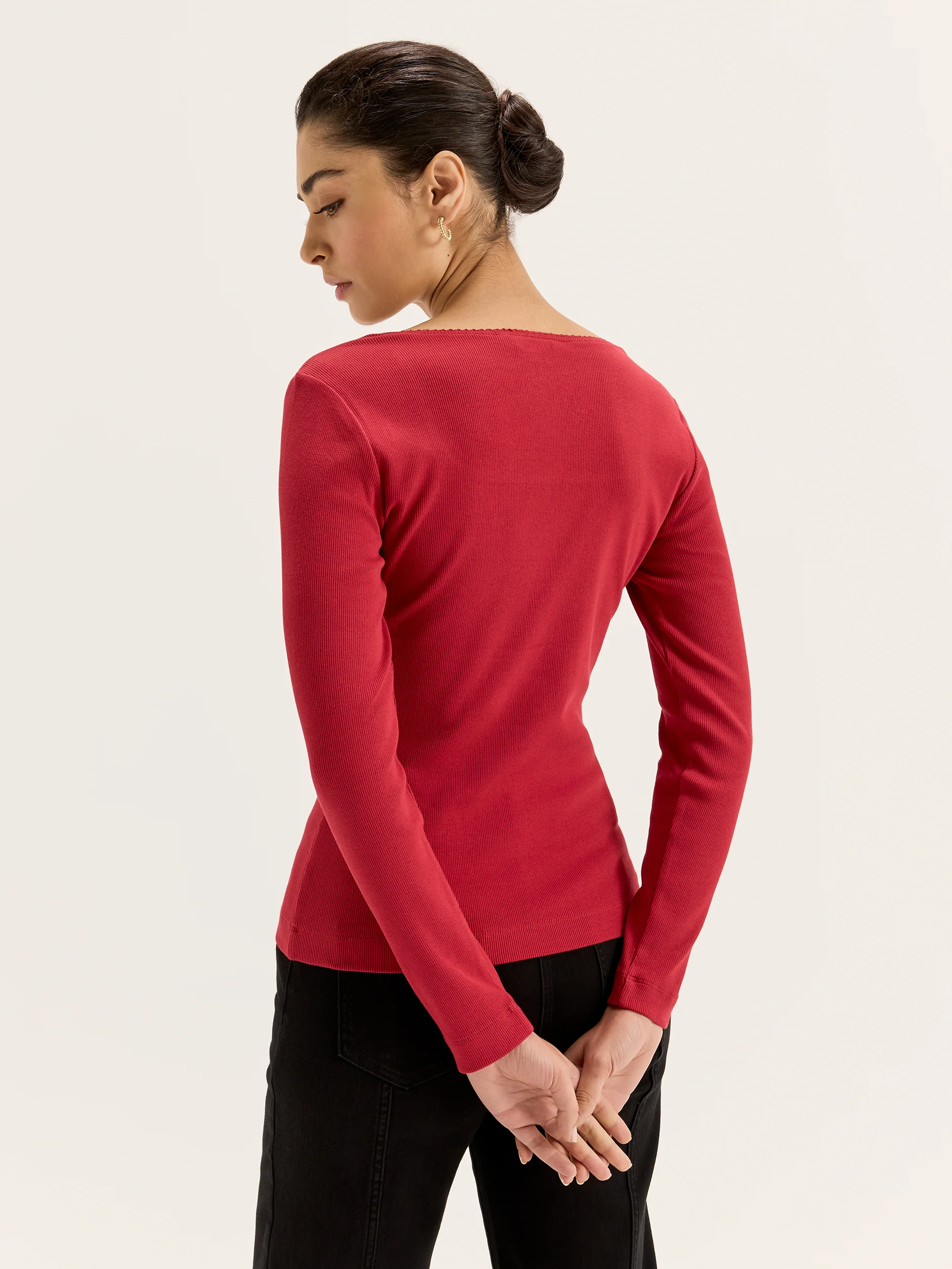 Gia Top - Image 4