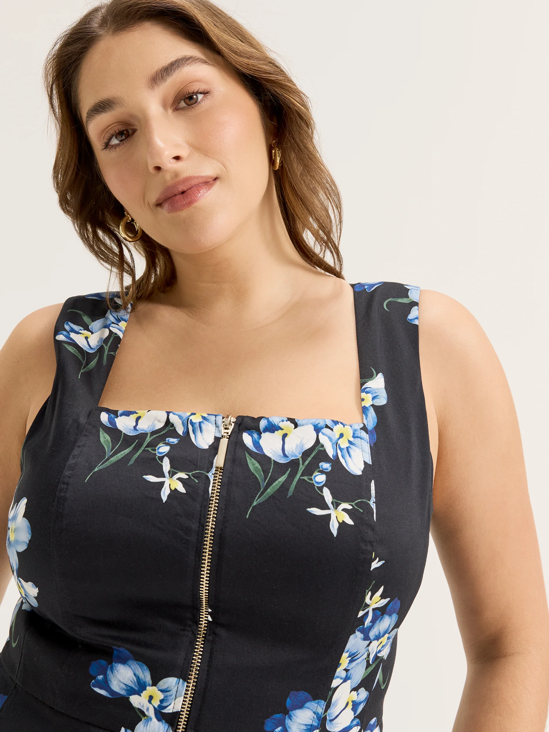 Iris Floral Zip Dress - Image 7