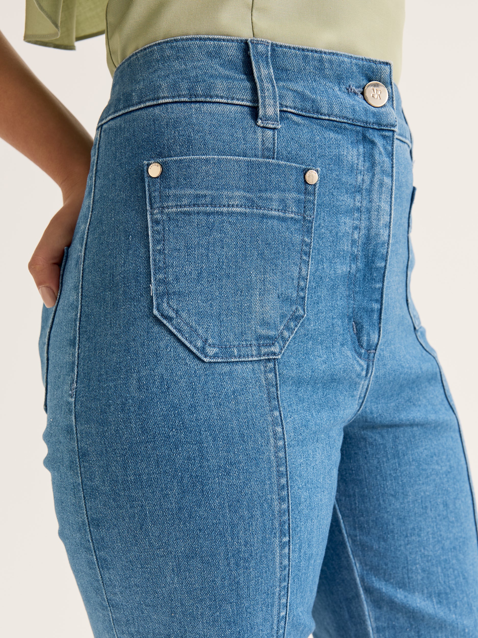Jagger Cropped Jean - Image 2