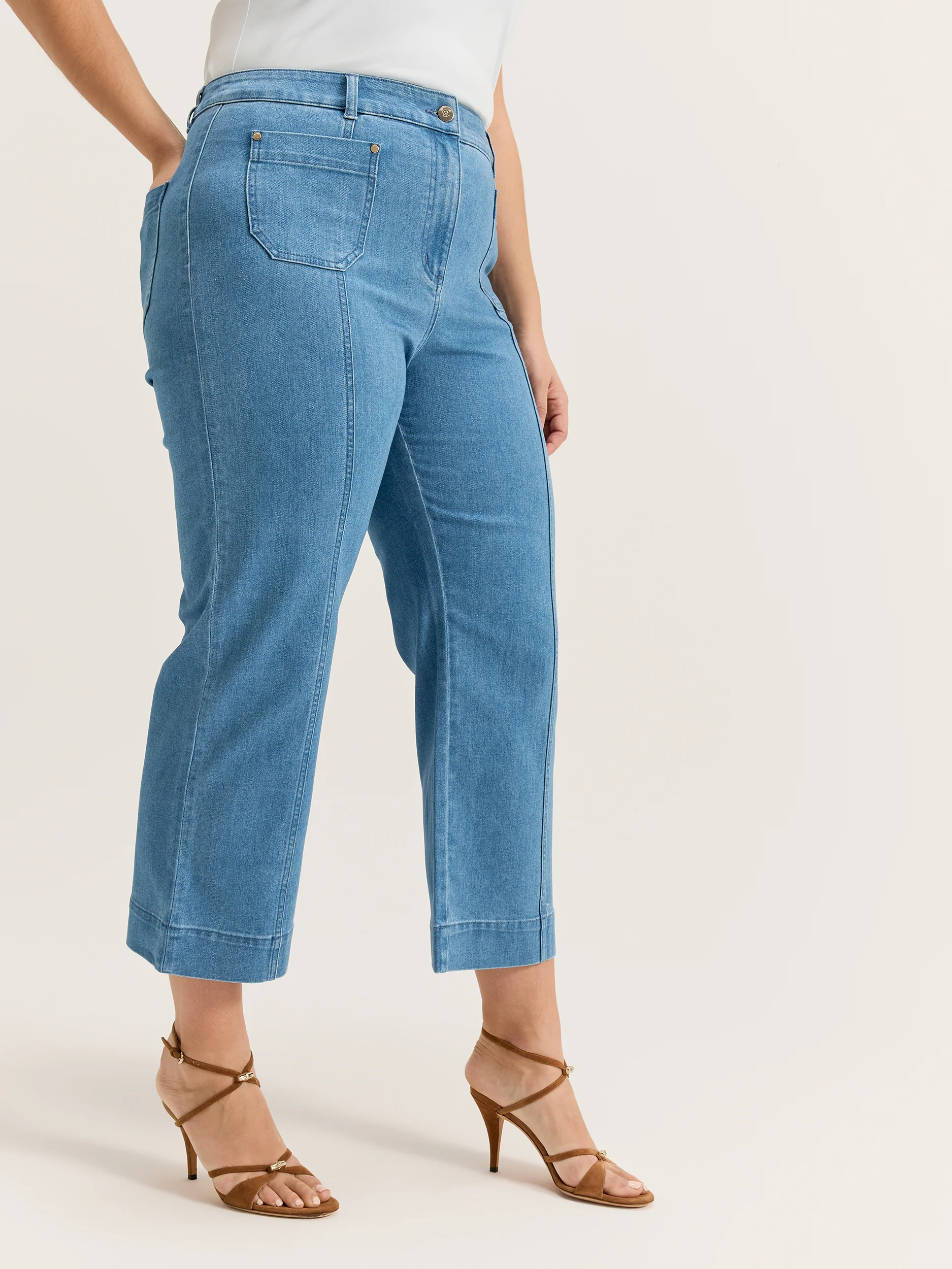 Jagger Cropped Jean - Image 7