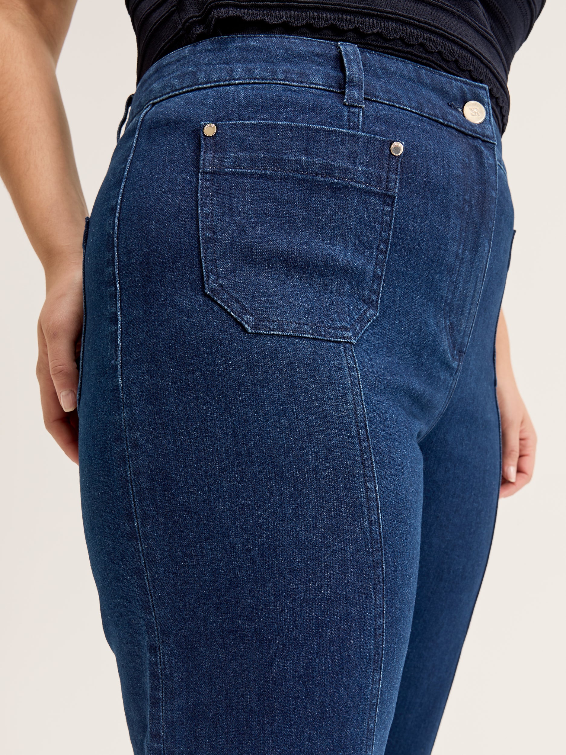 Jagger Cropped Jean - Image 2