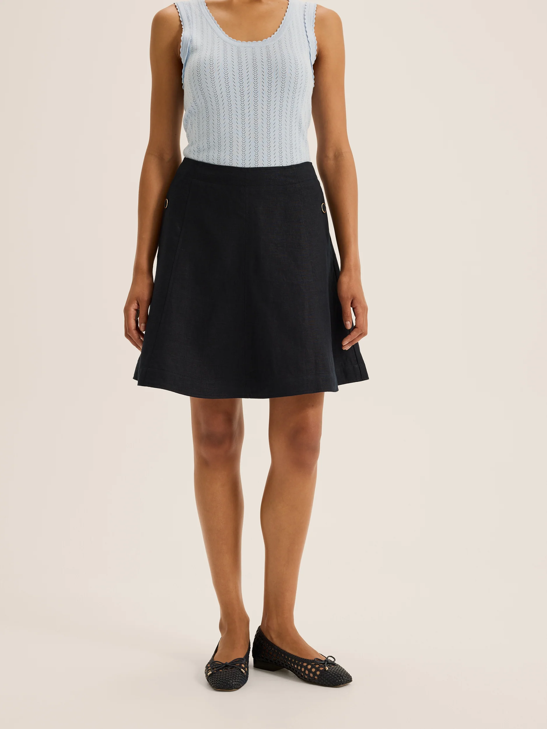 Jane Linen Mini Skirt - Image 2