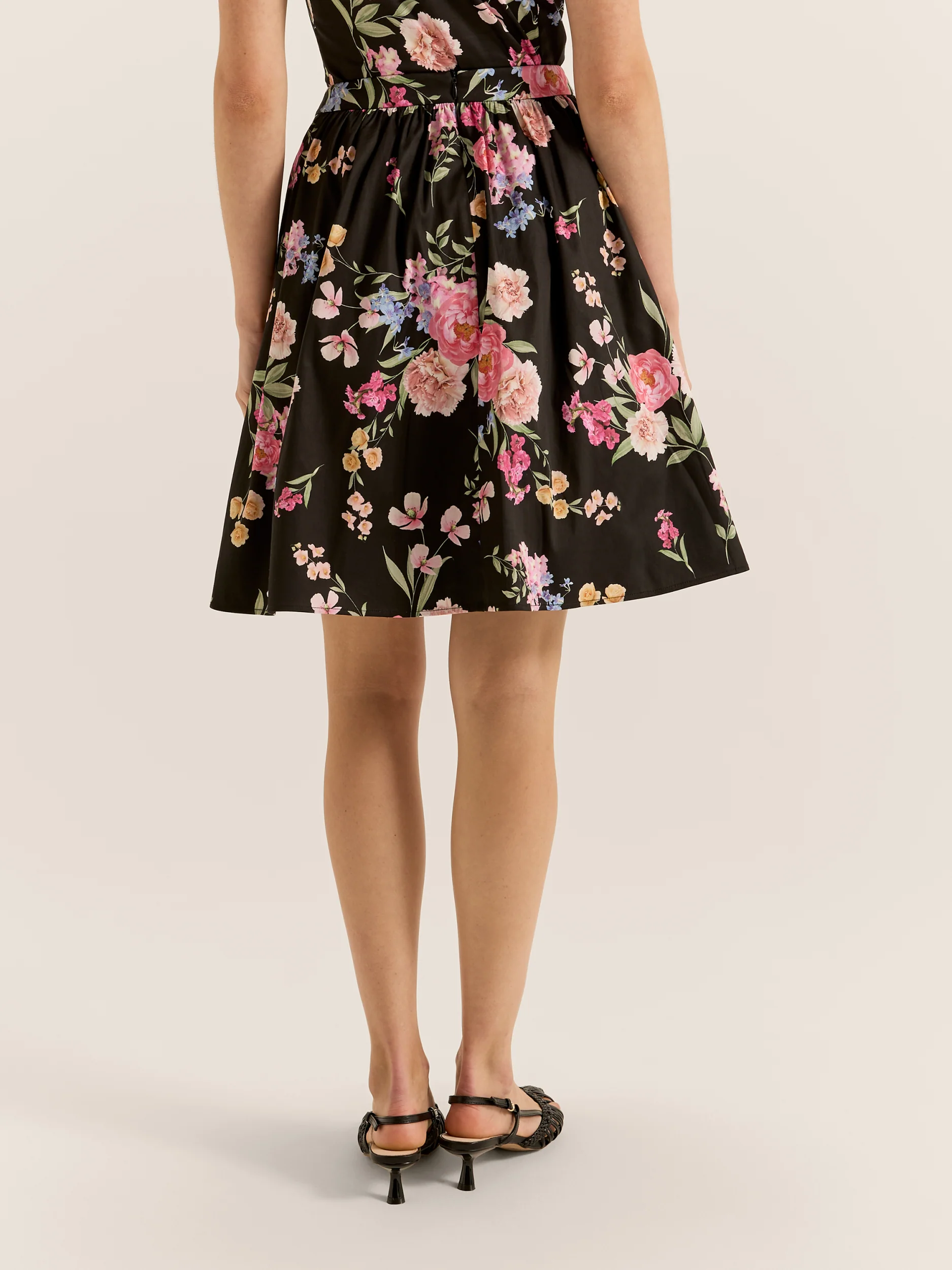 Jardin Skirt - Image 6