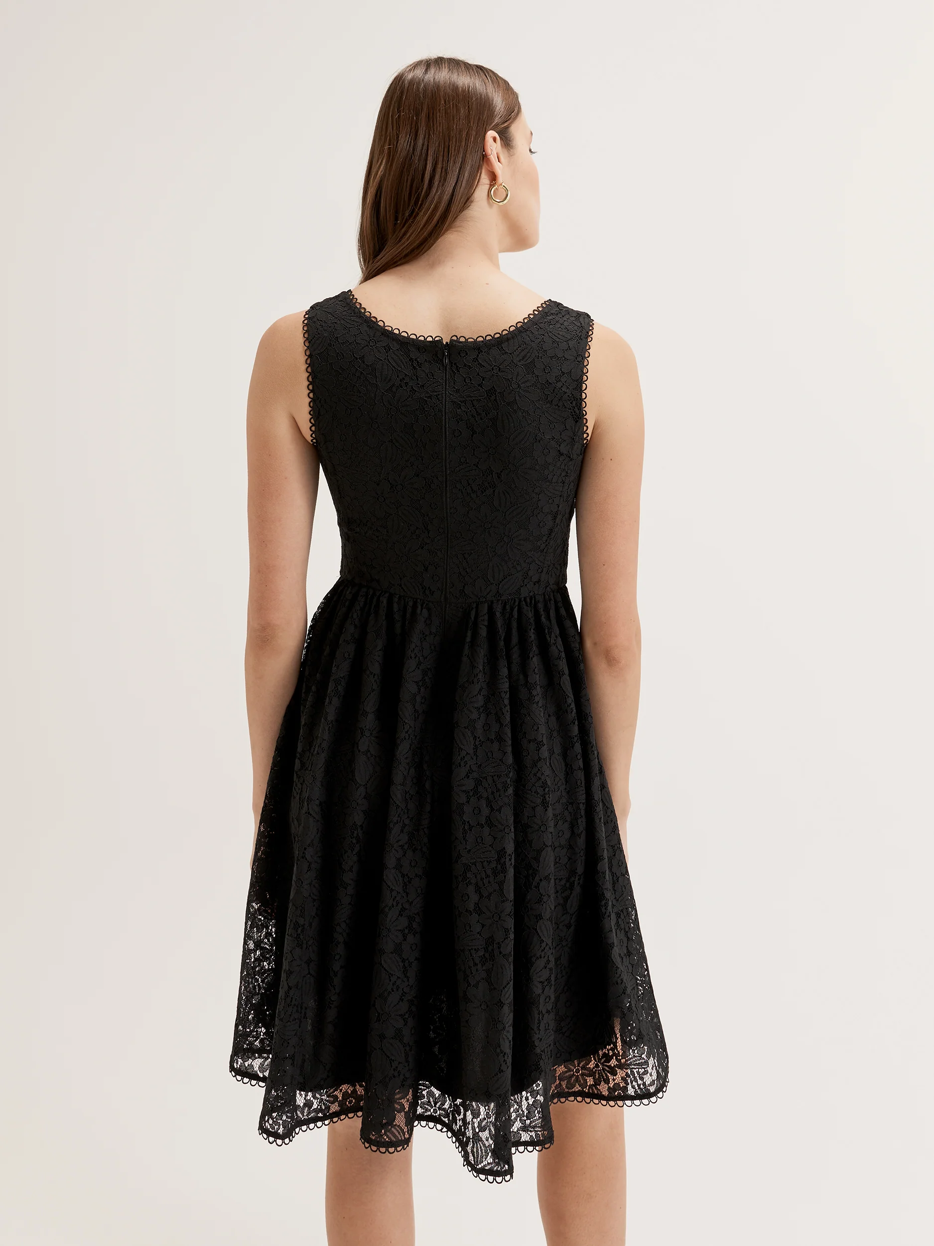 Jolie Lace Dress - Image 4
