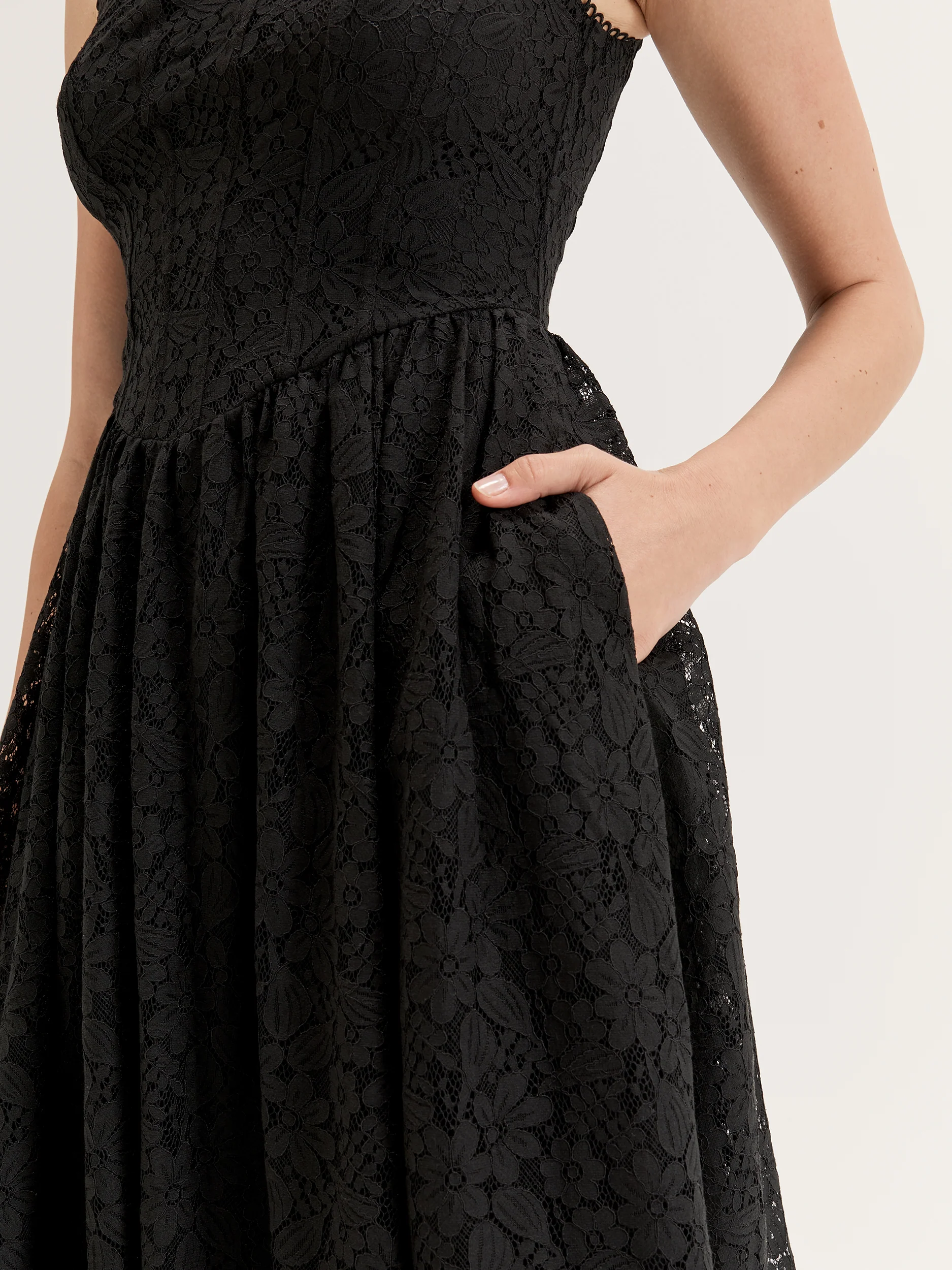 Jolie Lace Dress - Image 5