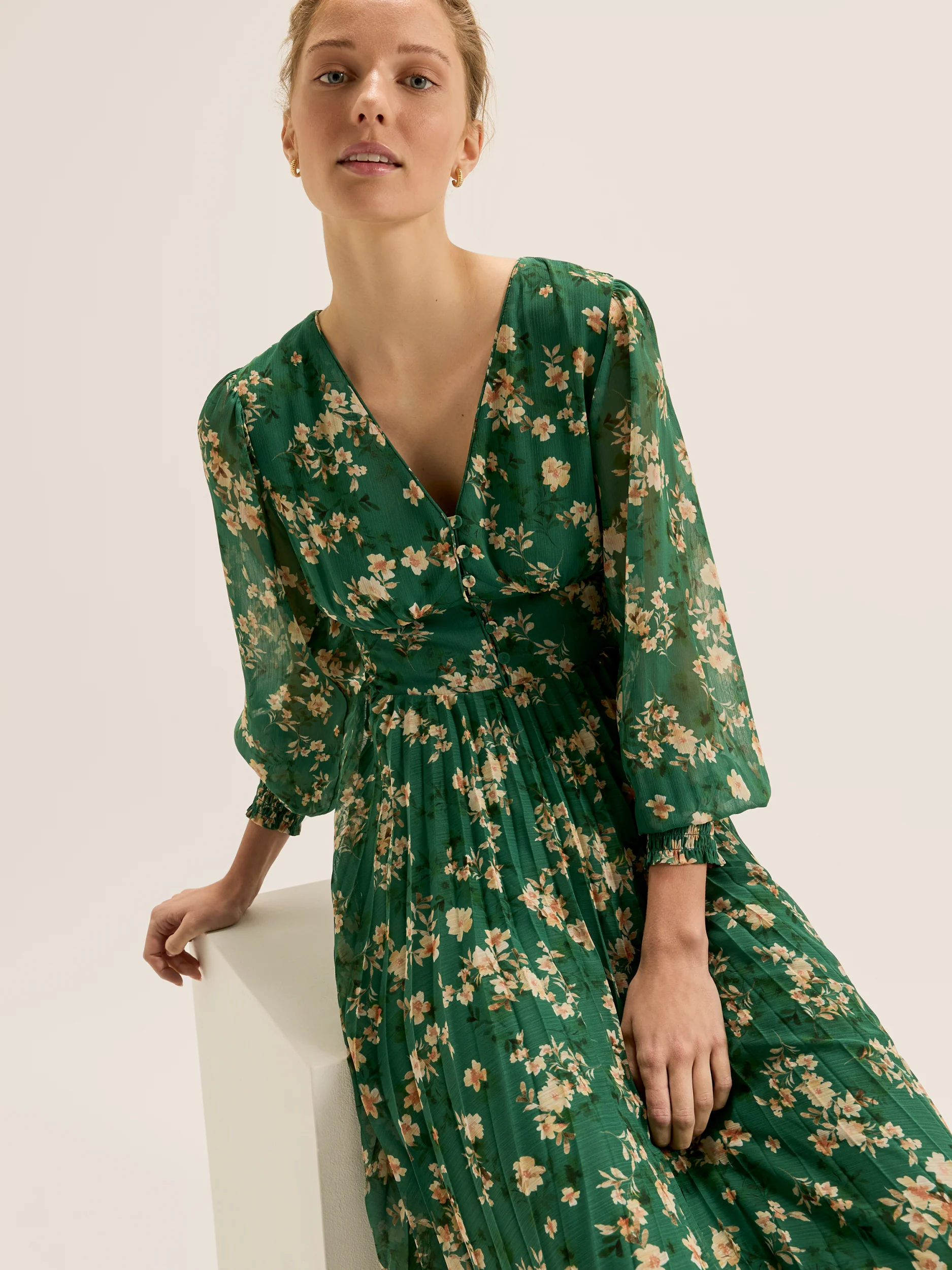 Meadows Floral Dress - Image 6