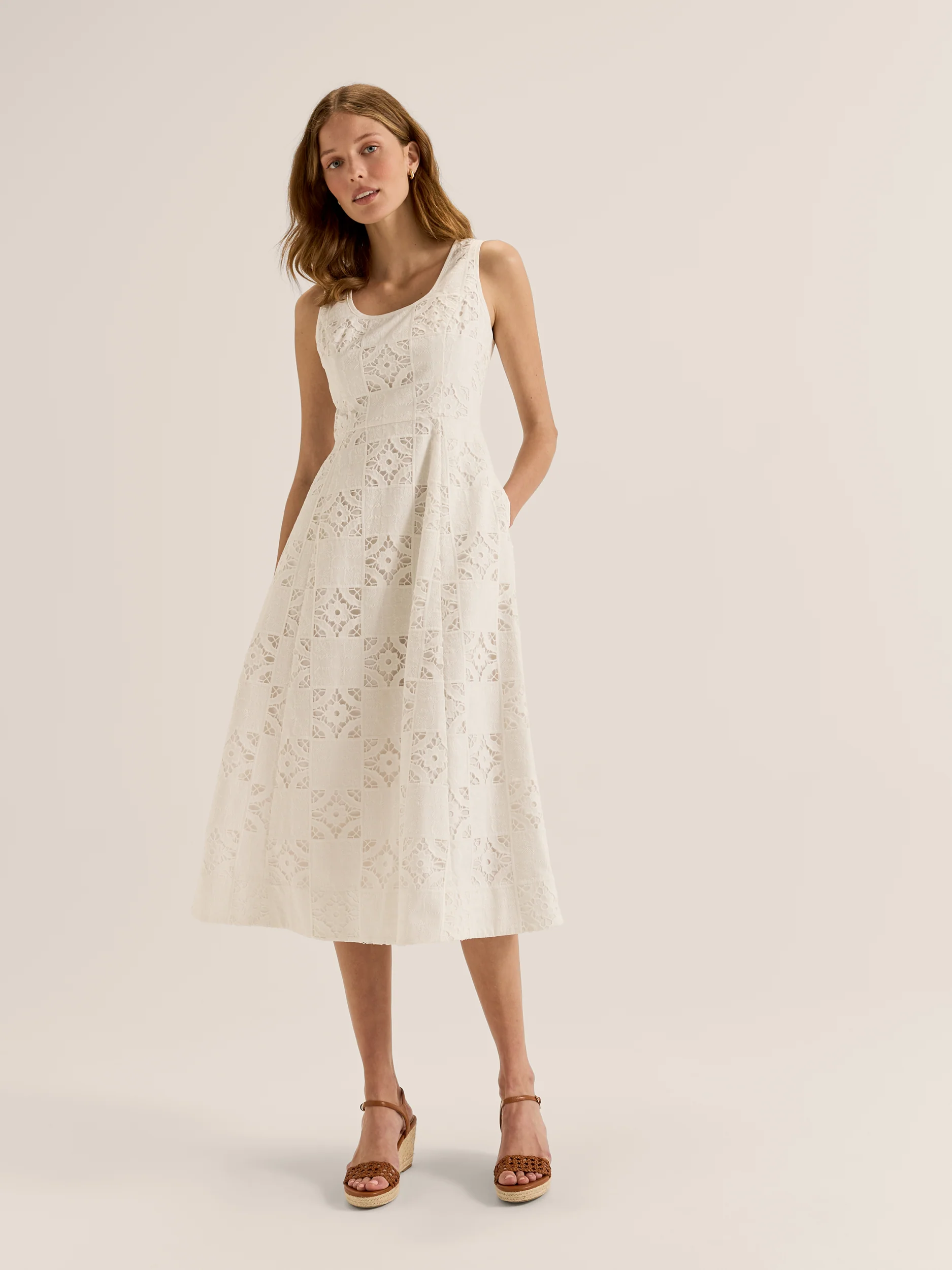 Noosa Lace Midi Dress
