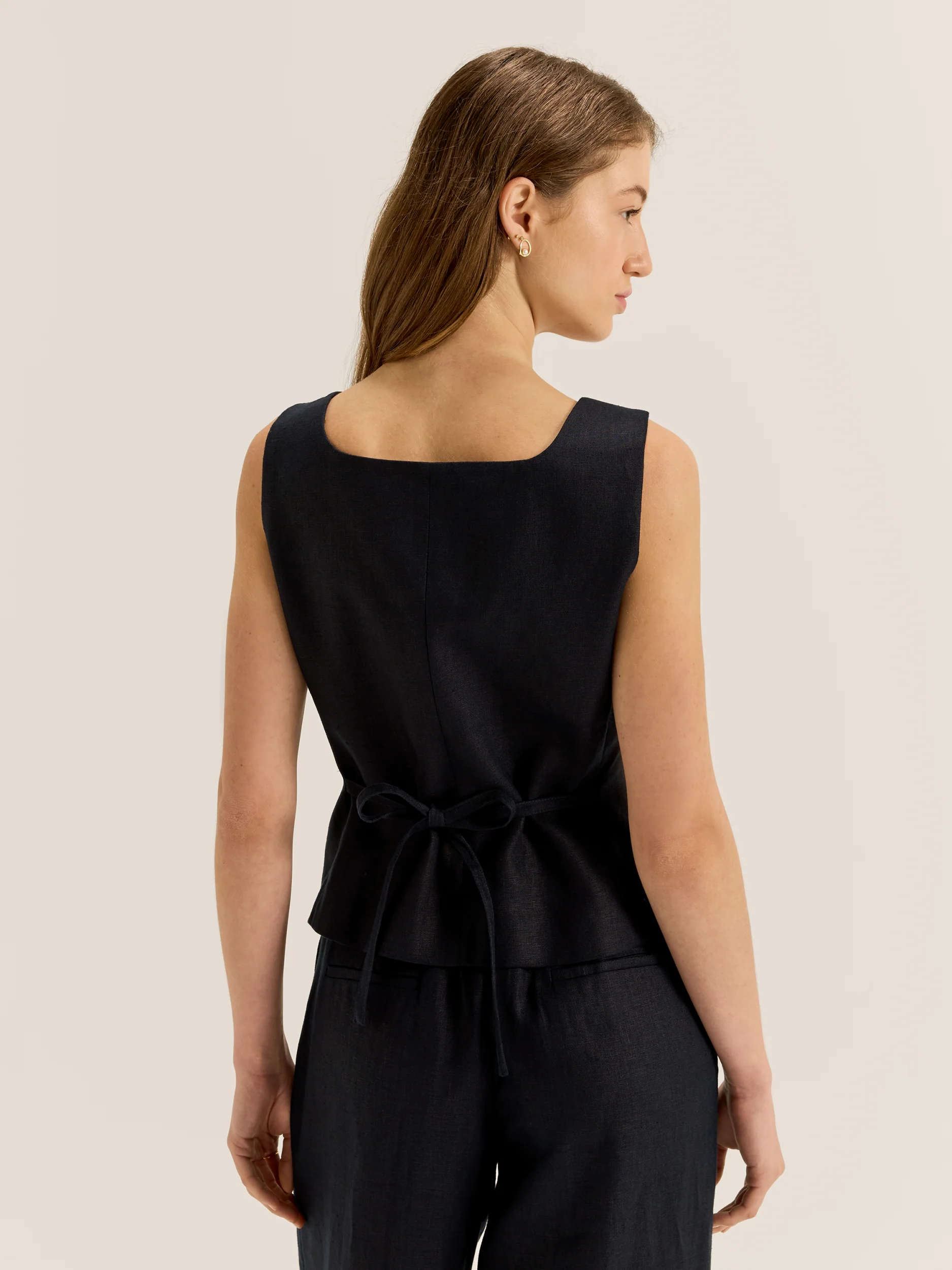Norah Vest - Image 10
