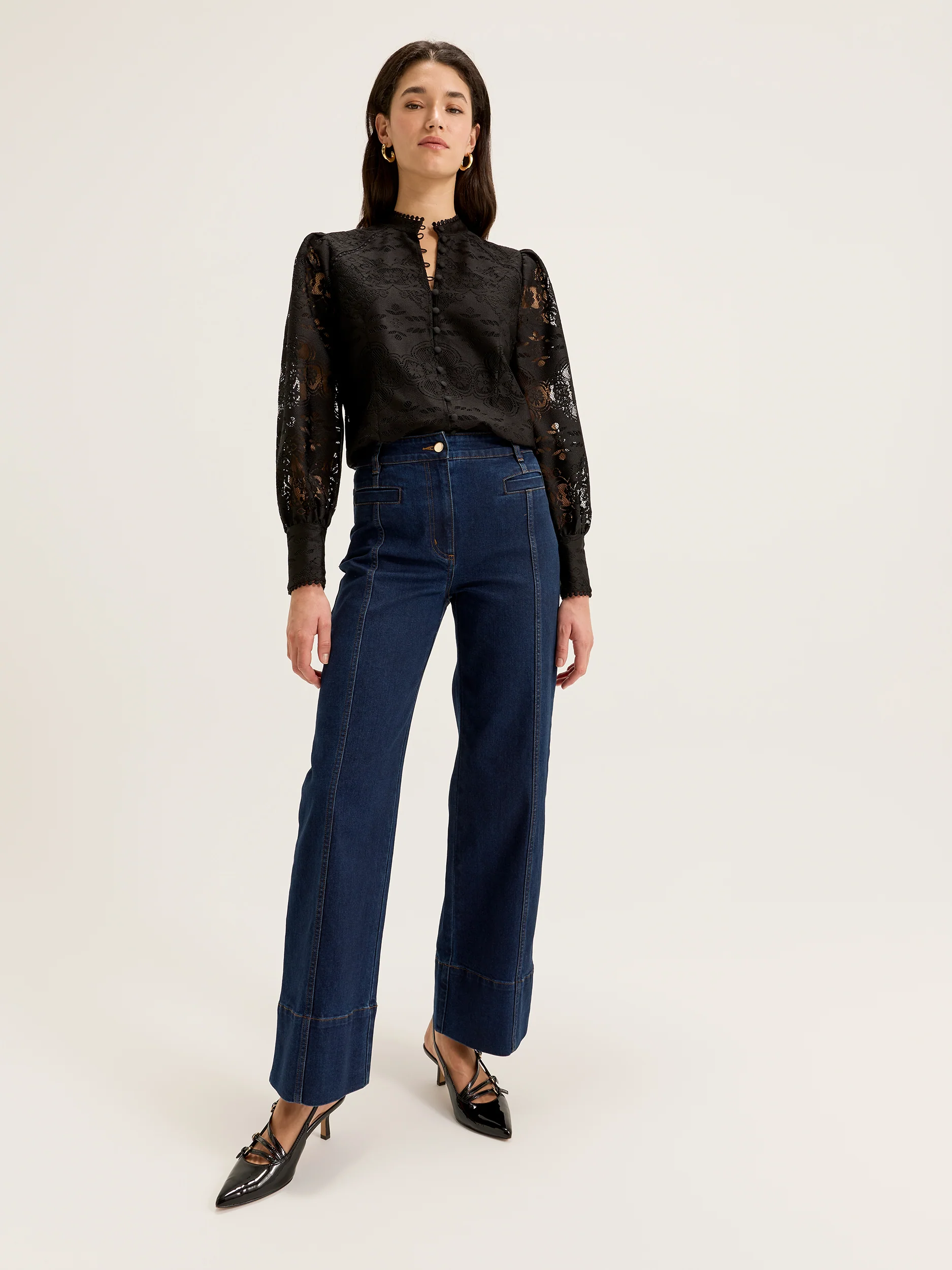 Nostalgia Lace Blouse - Image 3
