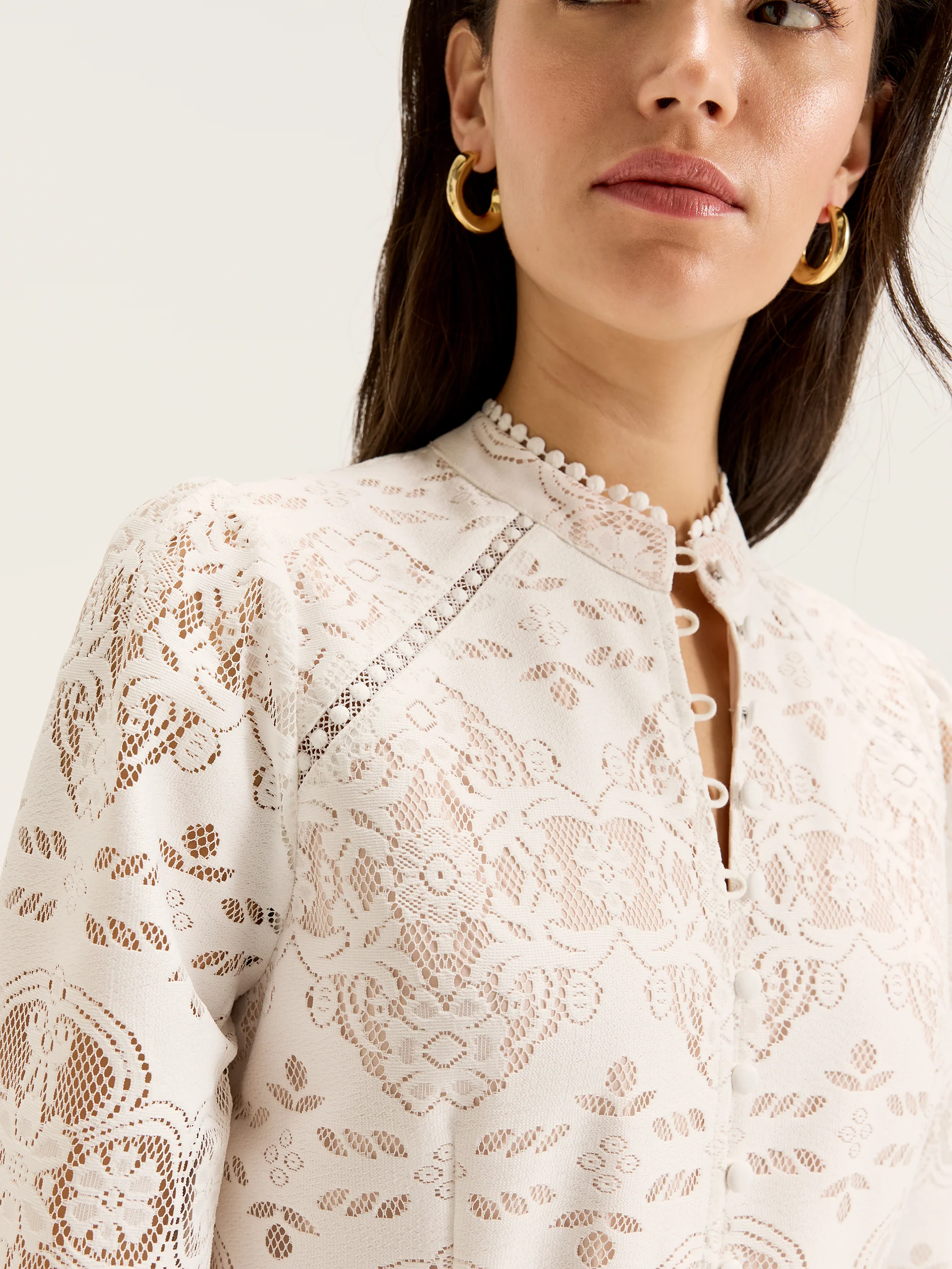 Nostalgia Lace Blouse - Image 2