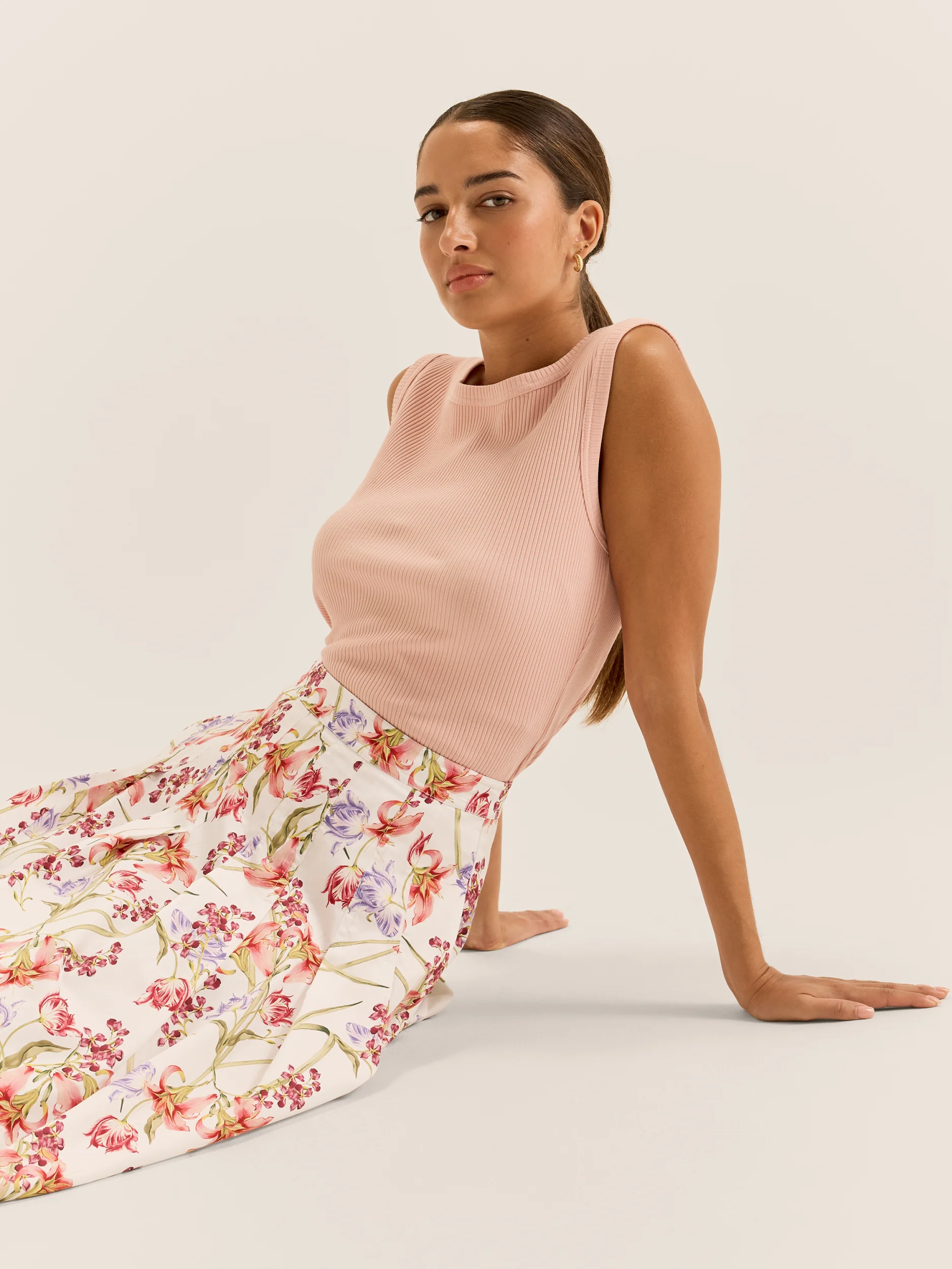 Olivia Ribbed Top - Image 3