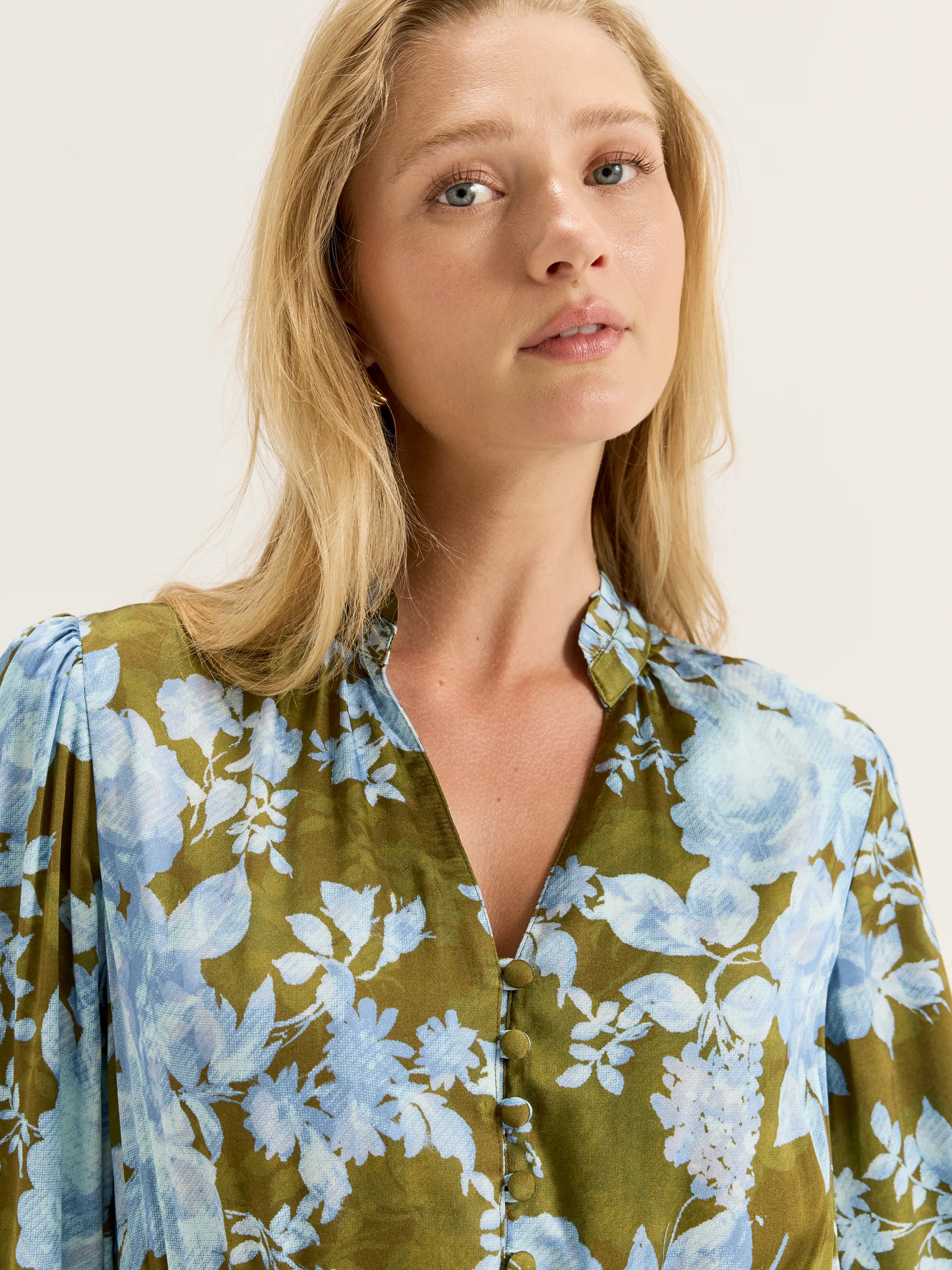 Primrose Bloom Midi Dress - Image 2