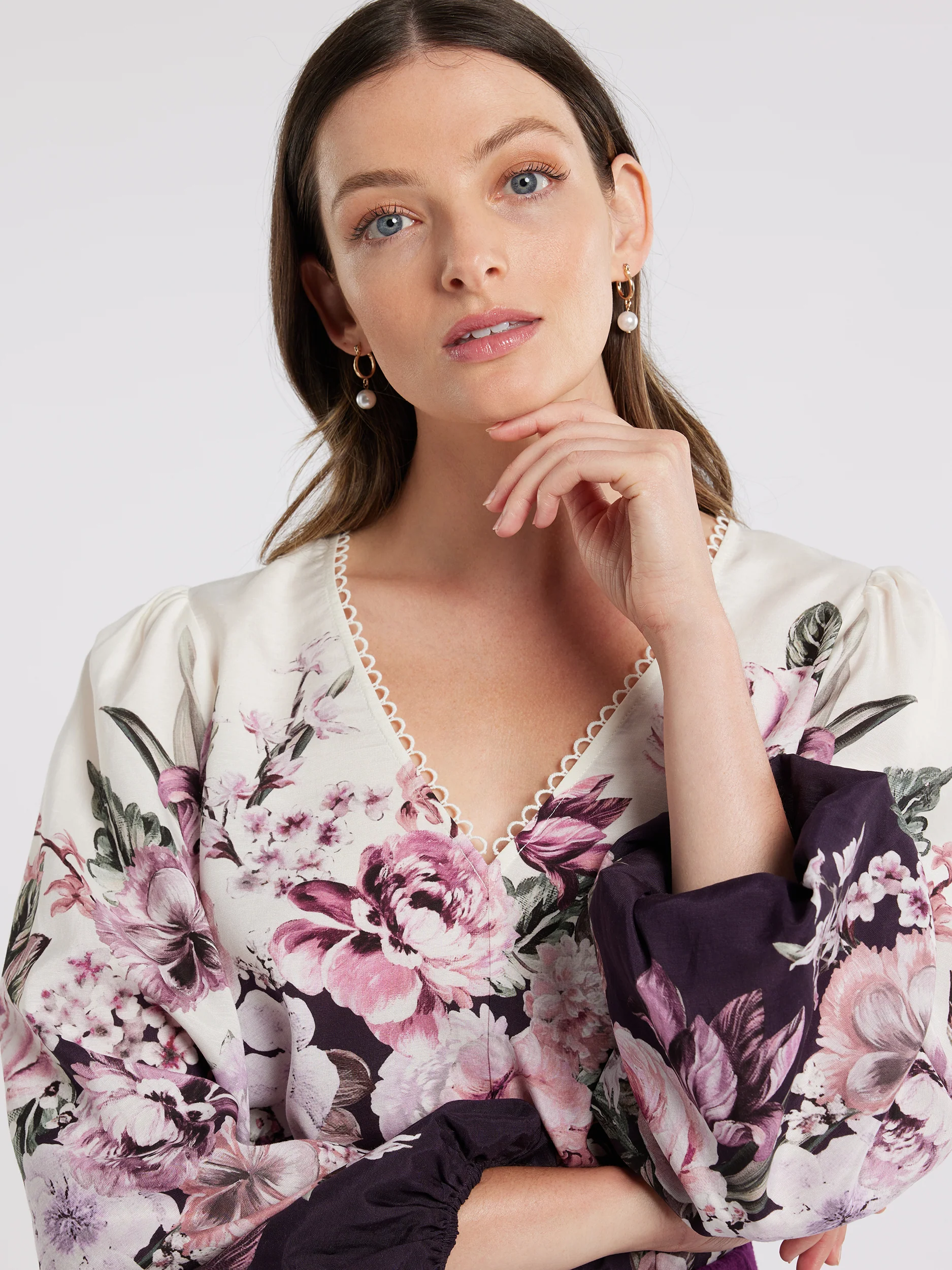 Renaissance Floral Top - Image 3