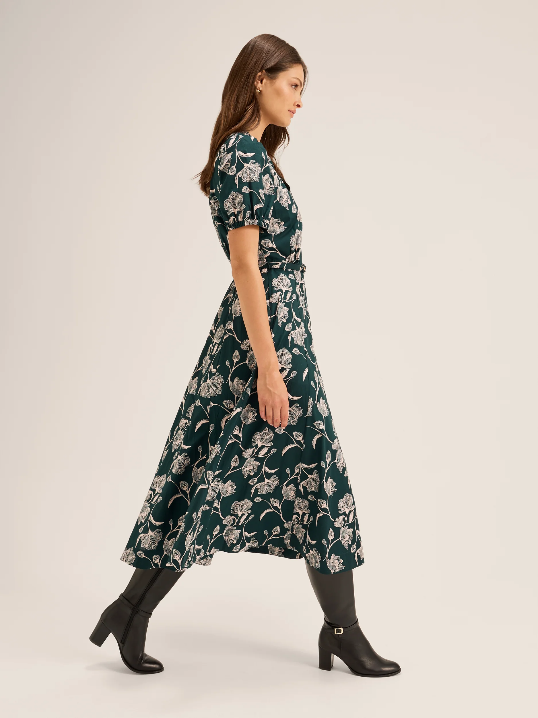 Vinta Floral Shirt Dress - Image 4