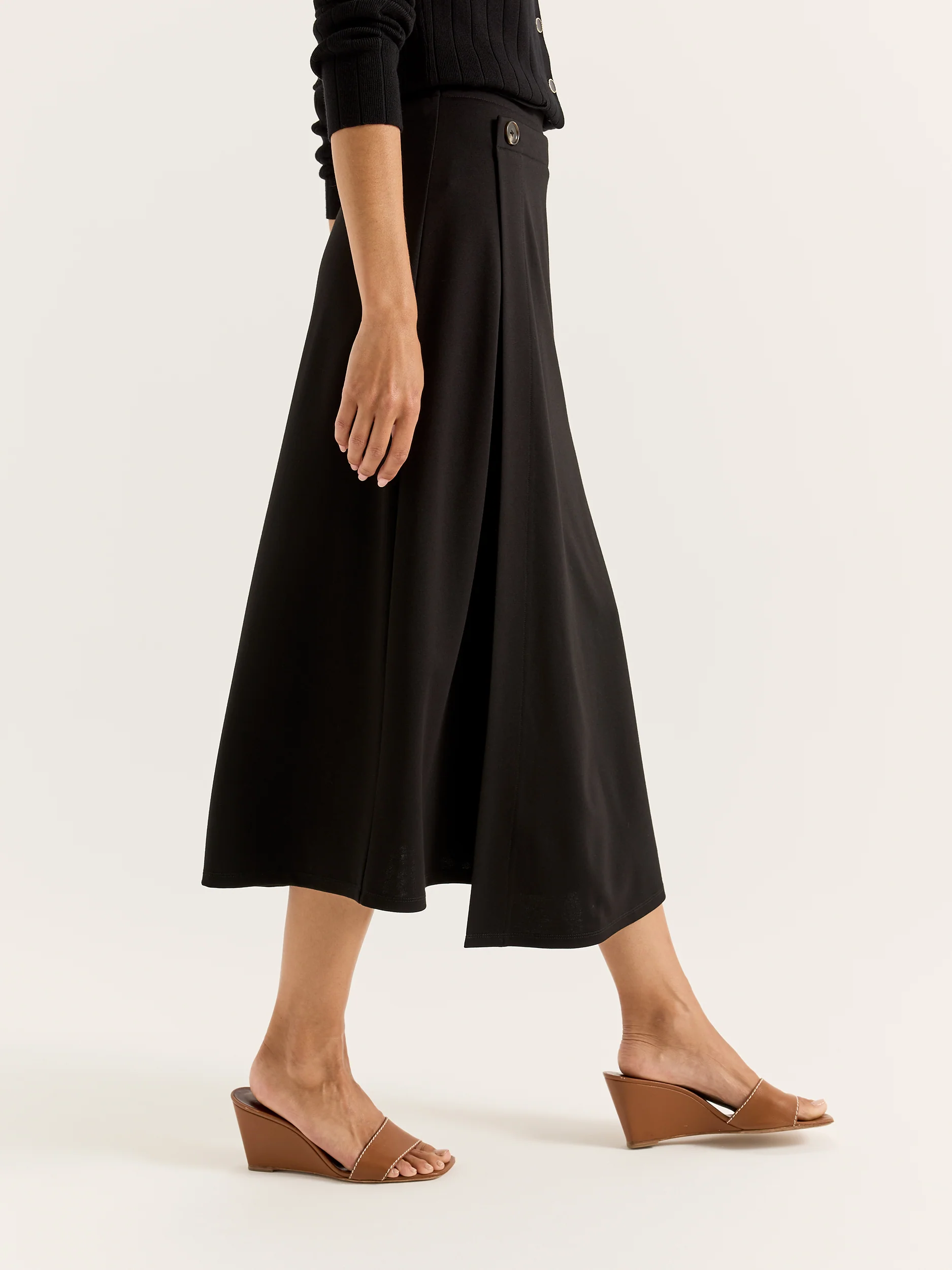 Yorkville Ponte Skirt - Image 5