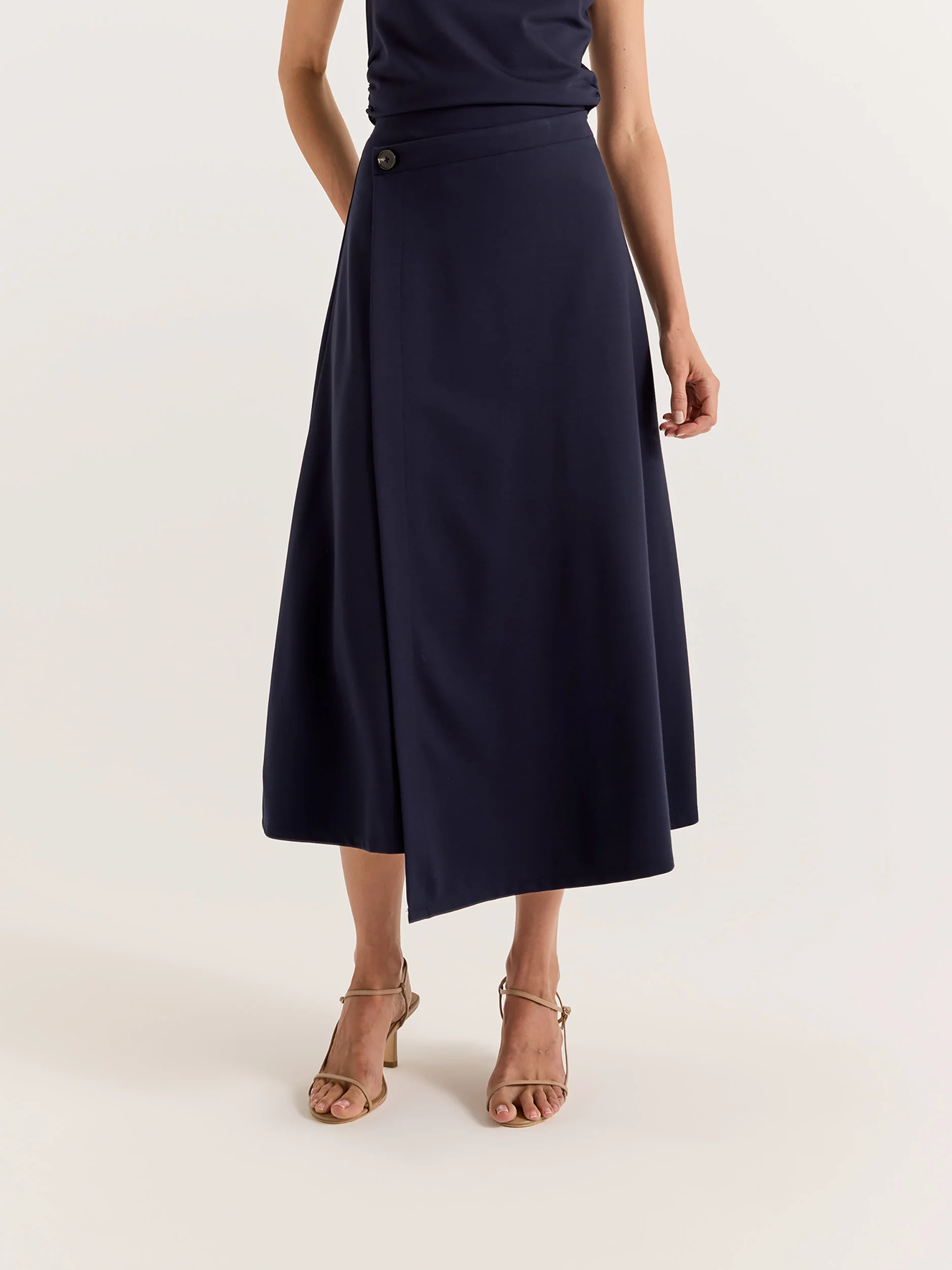 Yorkville Ponte Skirt - Image 5