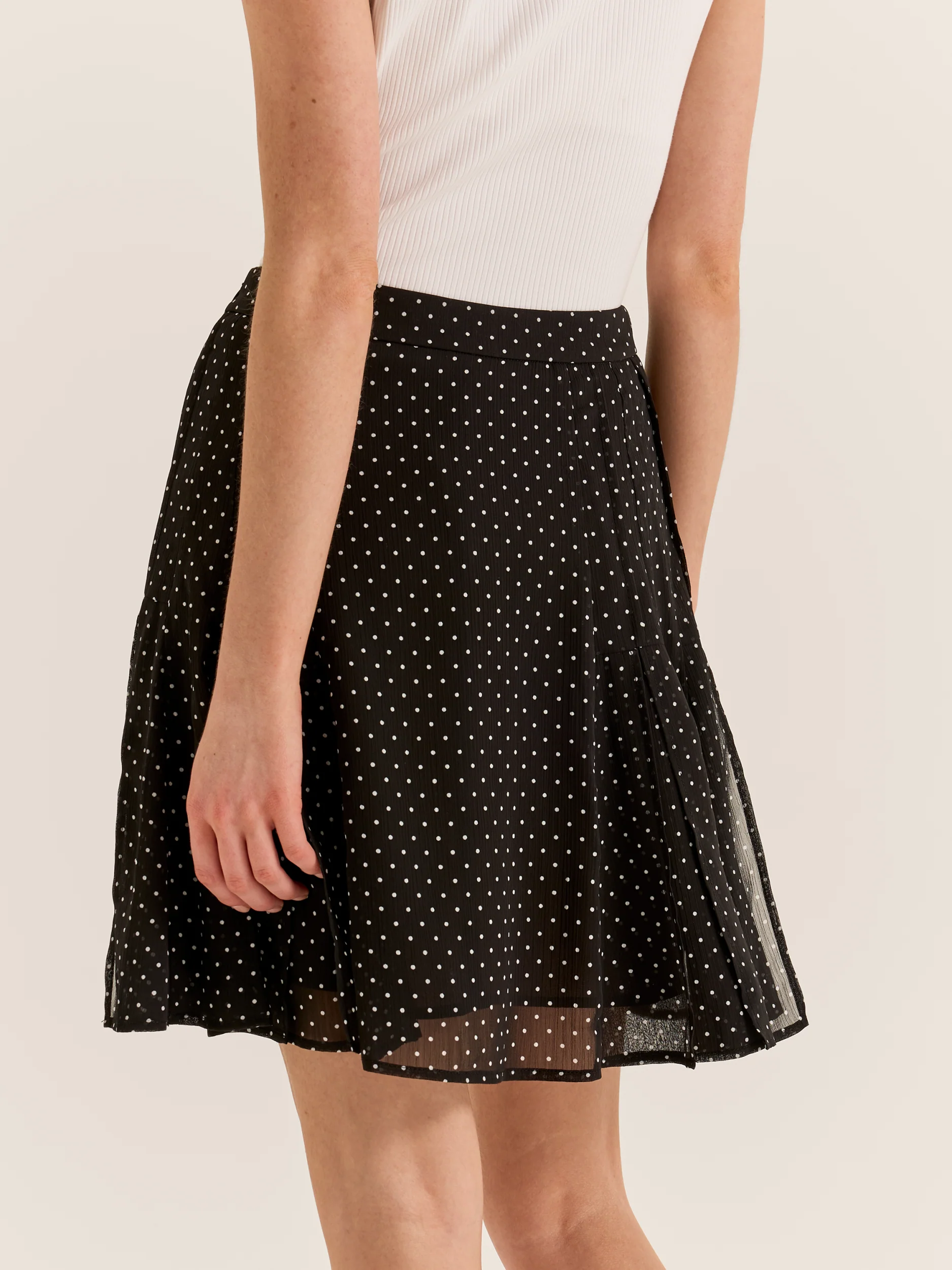 Zoe Spot Mini Skirt - Image 6